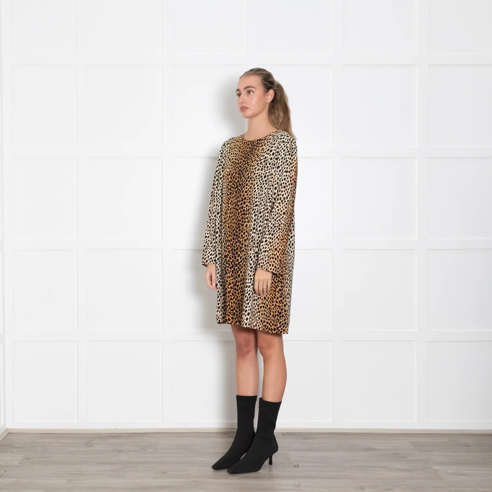 Dolce & Gabbana Tan Animal Print 3/4 Sleeve Tunic Dress - Image 3