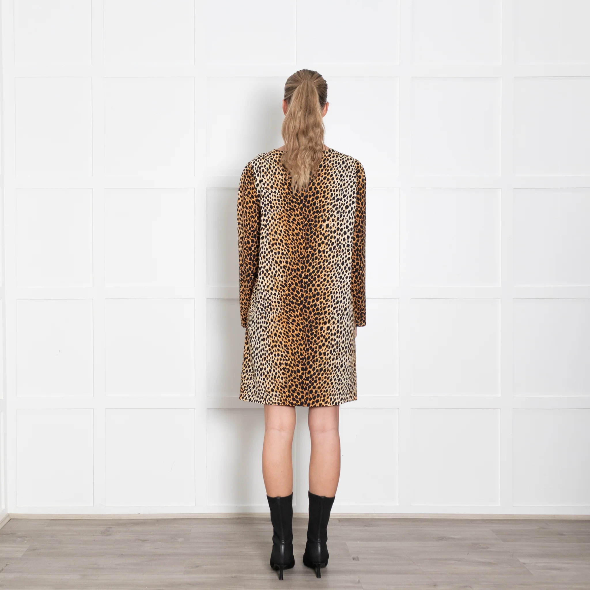 Dolce & Gabbana Tan Animal Print 3/4 Sleeve Tunic Dress - Image 5