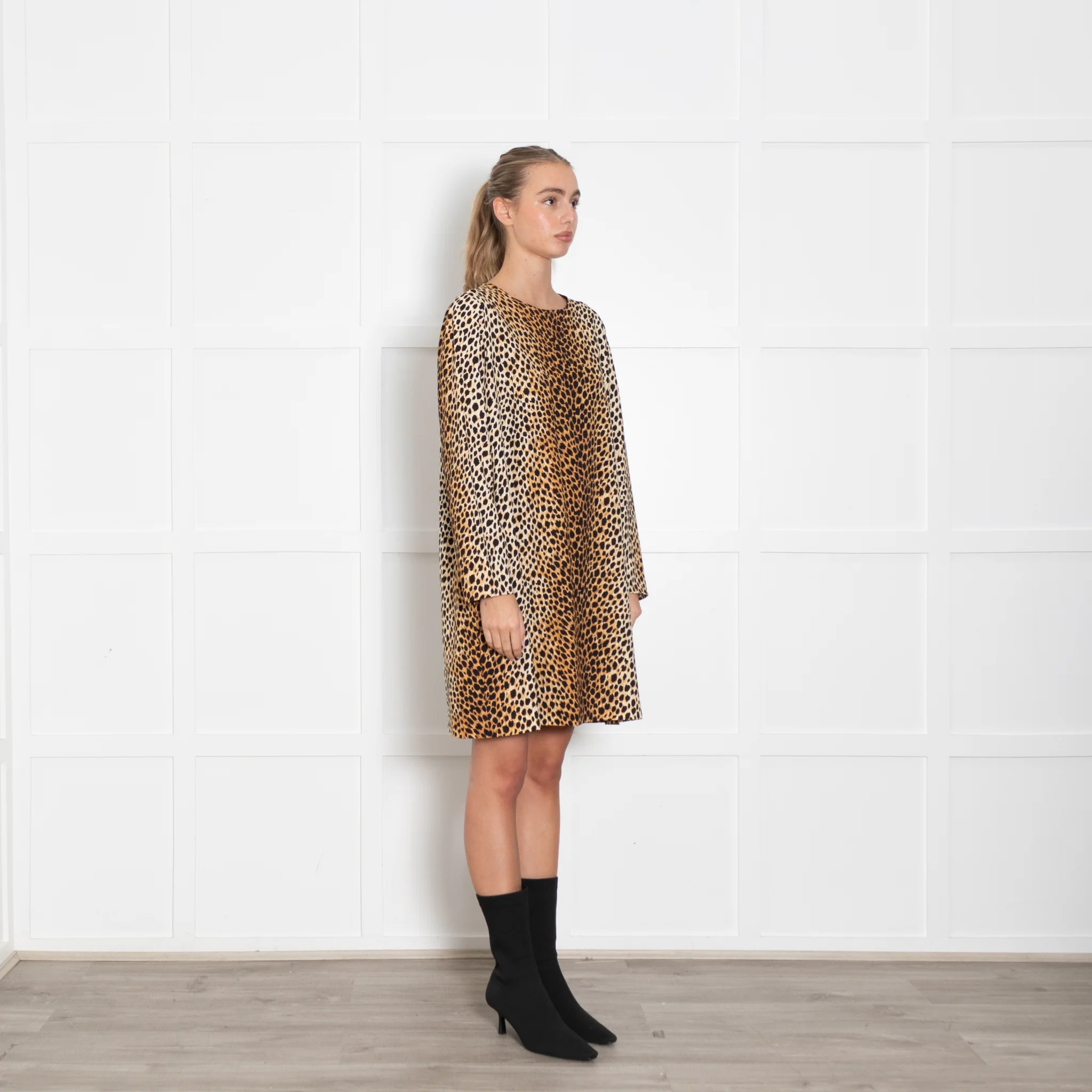 Dolce & Gabbana Tan Animal Print 3/4 Sleeve Tunic Dress - Image 7