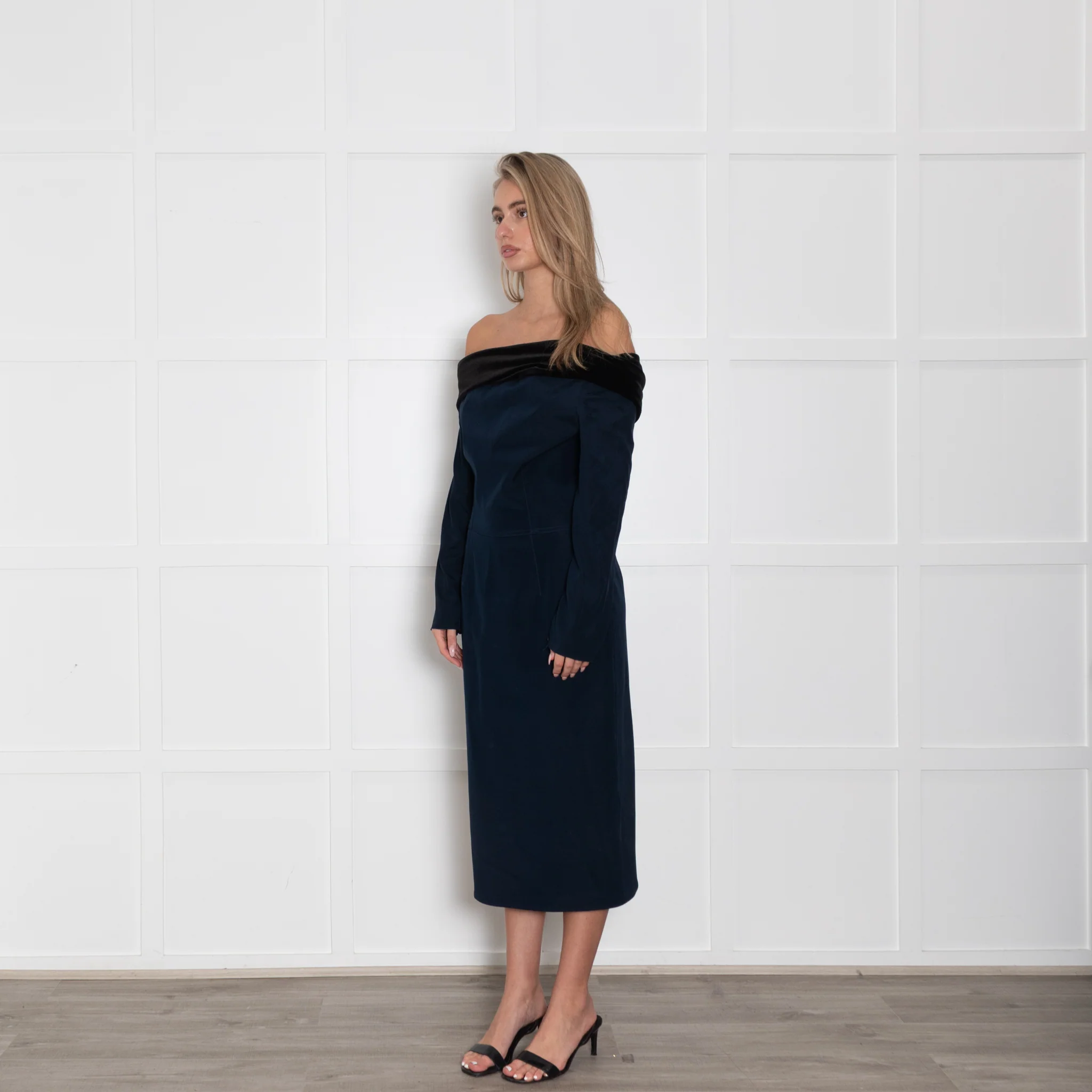 Emilio De La Morena Navy Blue Black Velvet Trim Sleeved Dress - Image 3