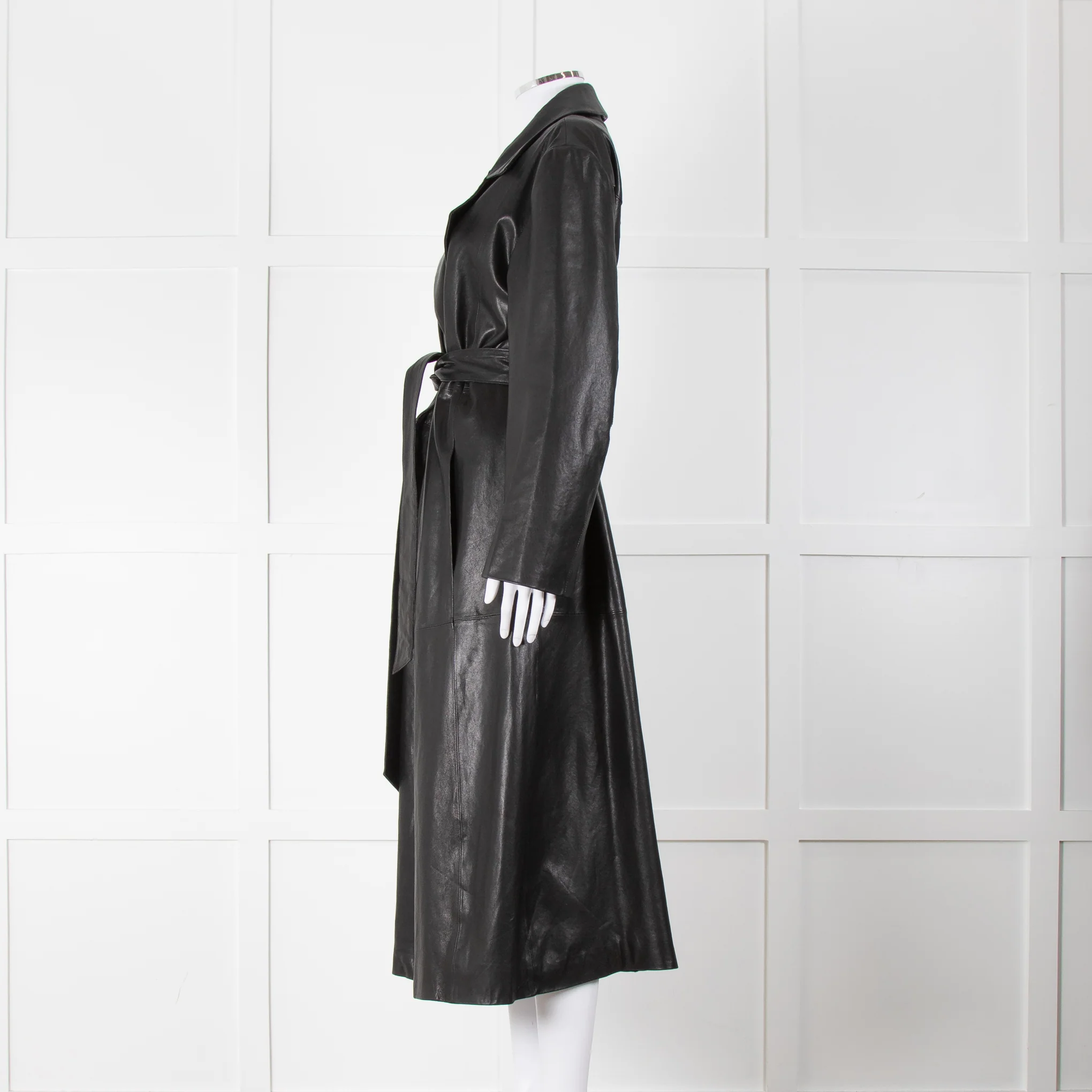 Envelope1976 Black Leather Trench with Belted Waist - Image 8