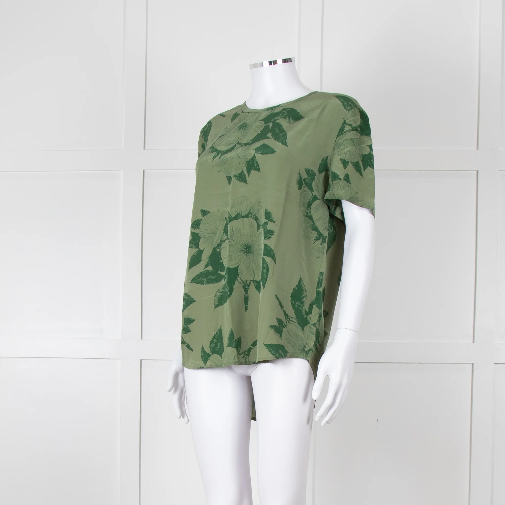 Equipment Green Floral 100% Silk Shortsleeve Stop - Image 2