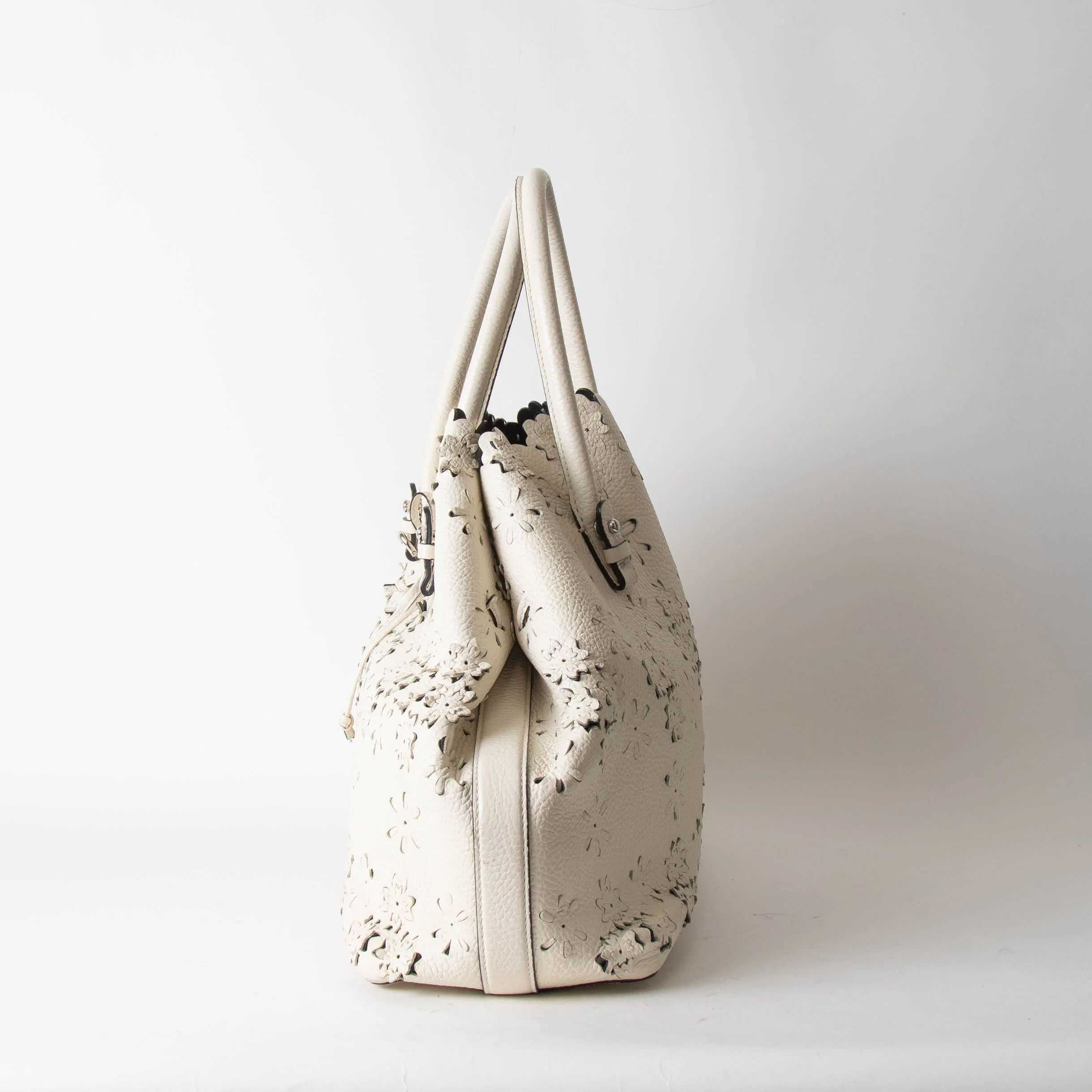 Ermanno Scervinno Off White Lazer Cut Leather Tote Bag - Image 5