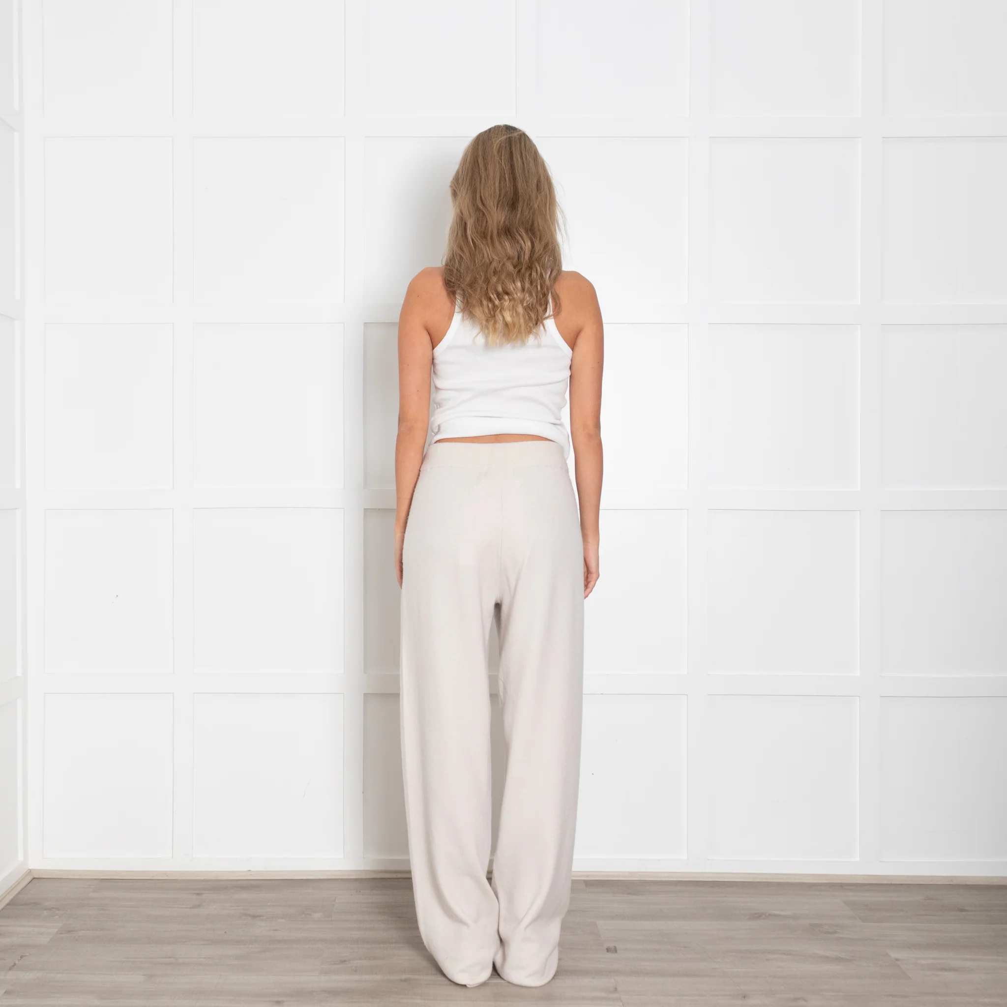 Extreme Cashmere Zubon Cream Cashmere Joggers - Image 7