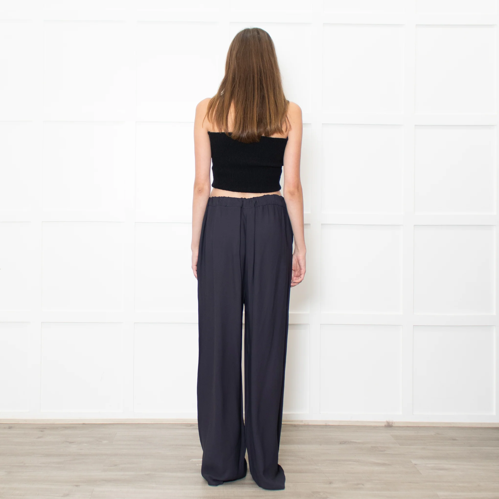 Fabiana Filippi Navy Drawstring Silky Trousers - Image 5