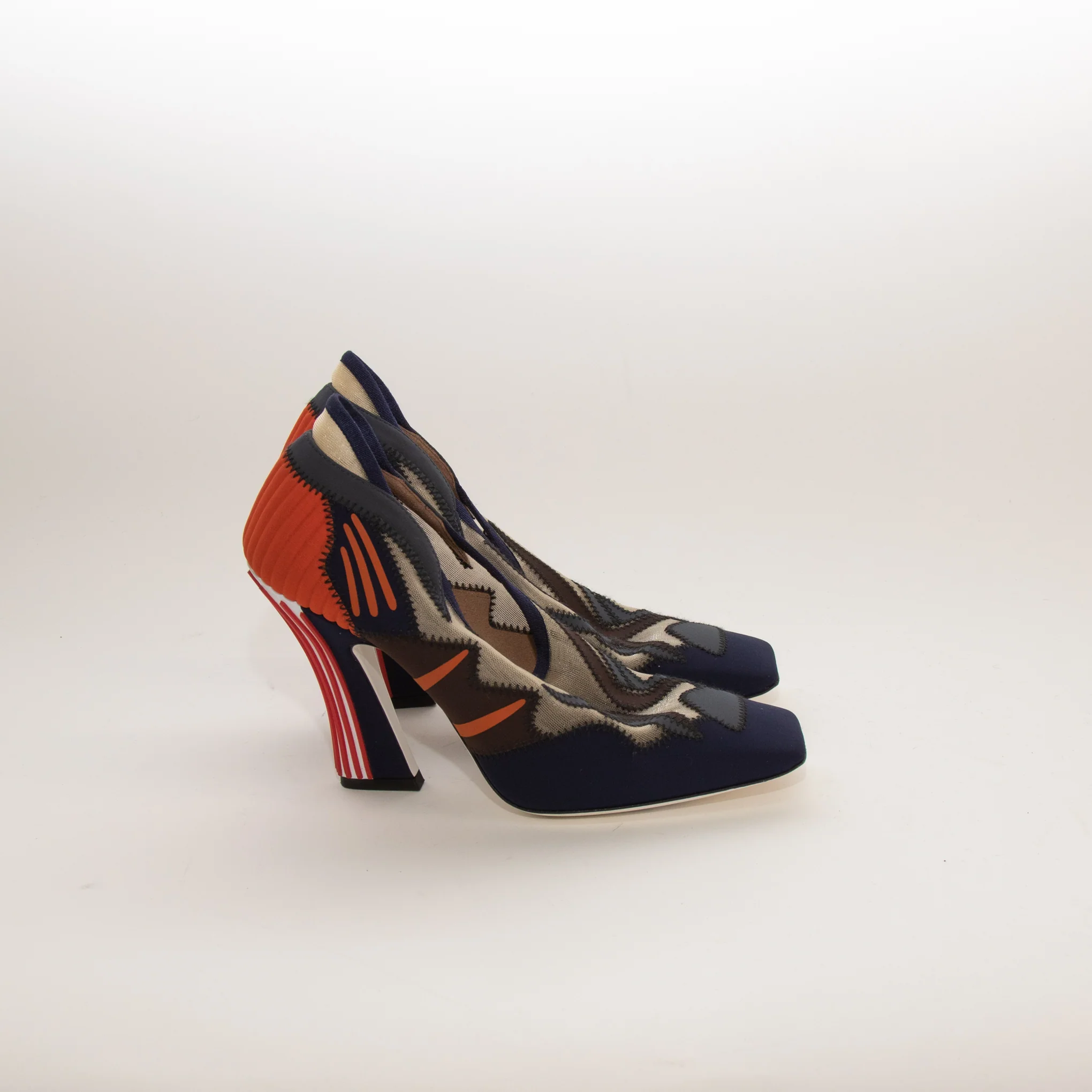 Fendi Navy and Orange Neoprene Printed Mesh Block Square Toe Heels - Image 5