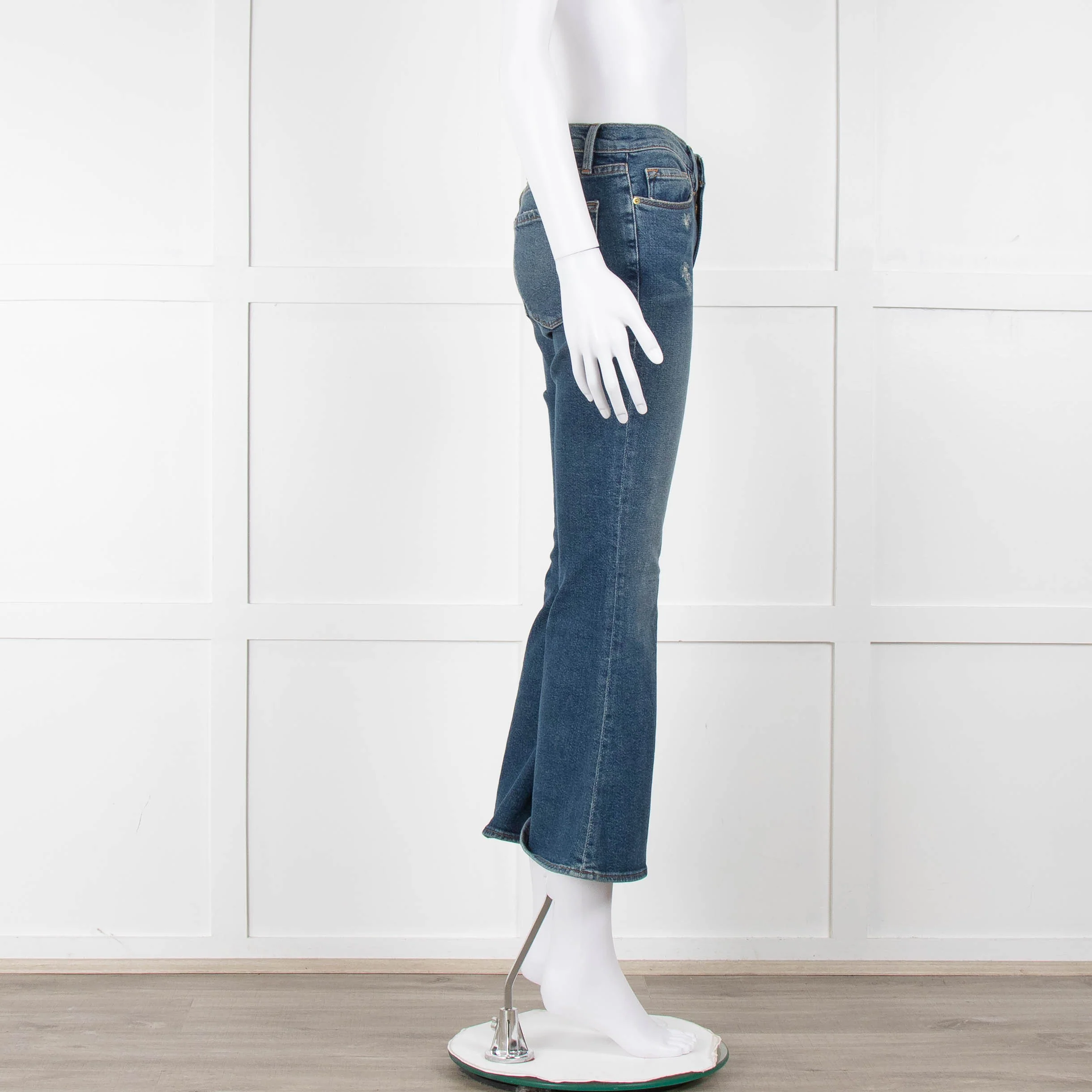 Frame Blue Denim Flared Cropped Jeans - Image 3