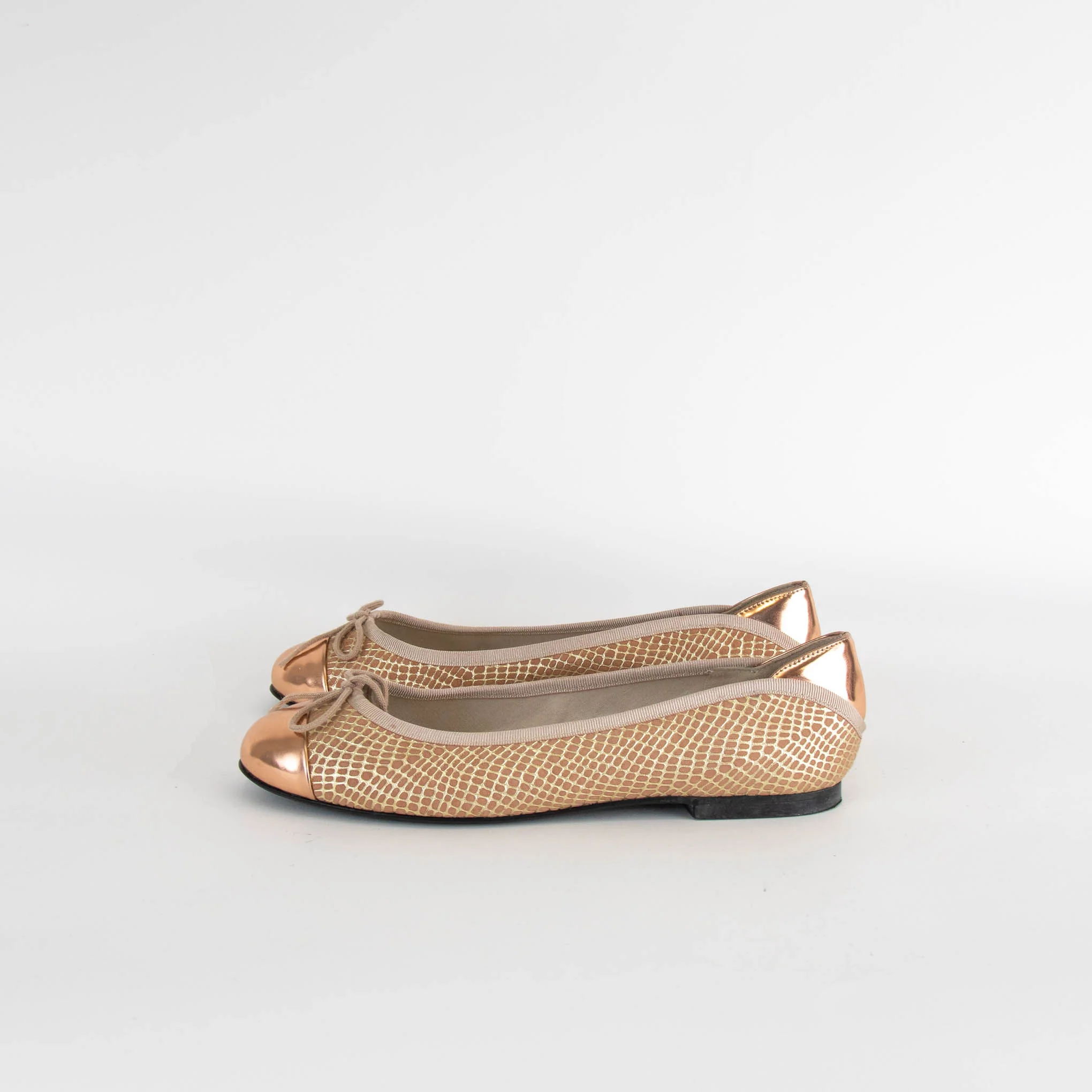 French Sole Rose Gold Embossed Leather Flat Pumps - Image 3