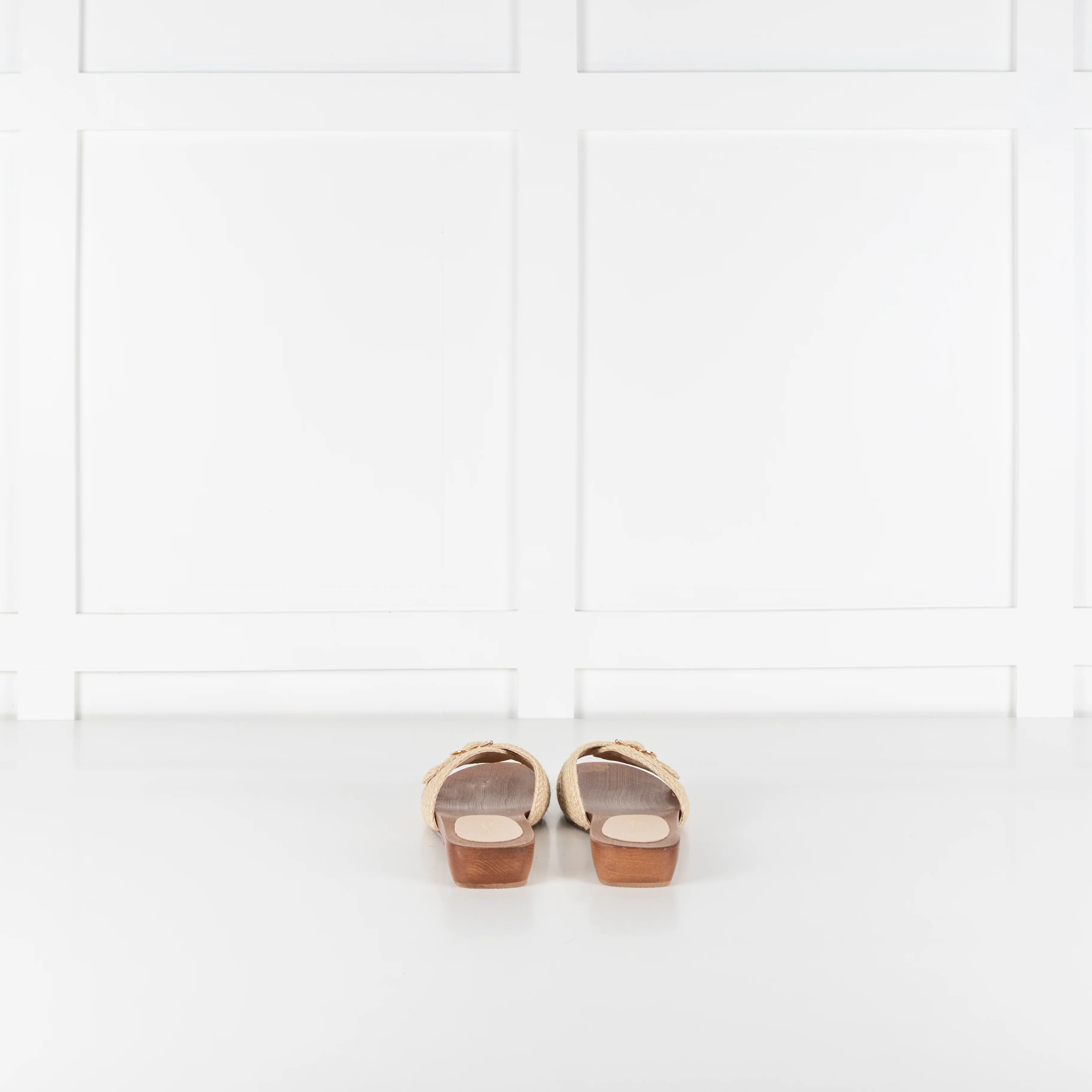 Gabriela Hearst Clover Clog Sandal in Cream Leather Jute - Image 5