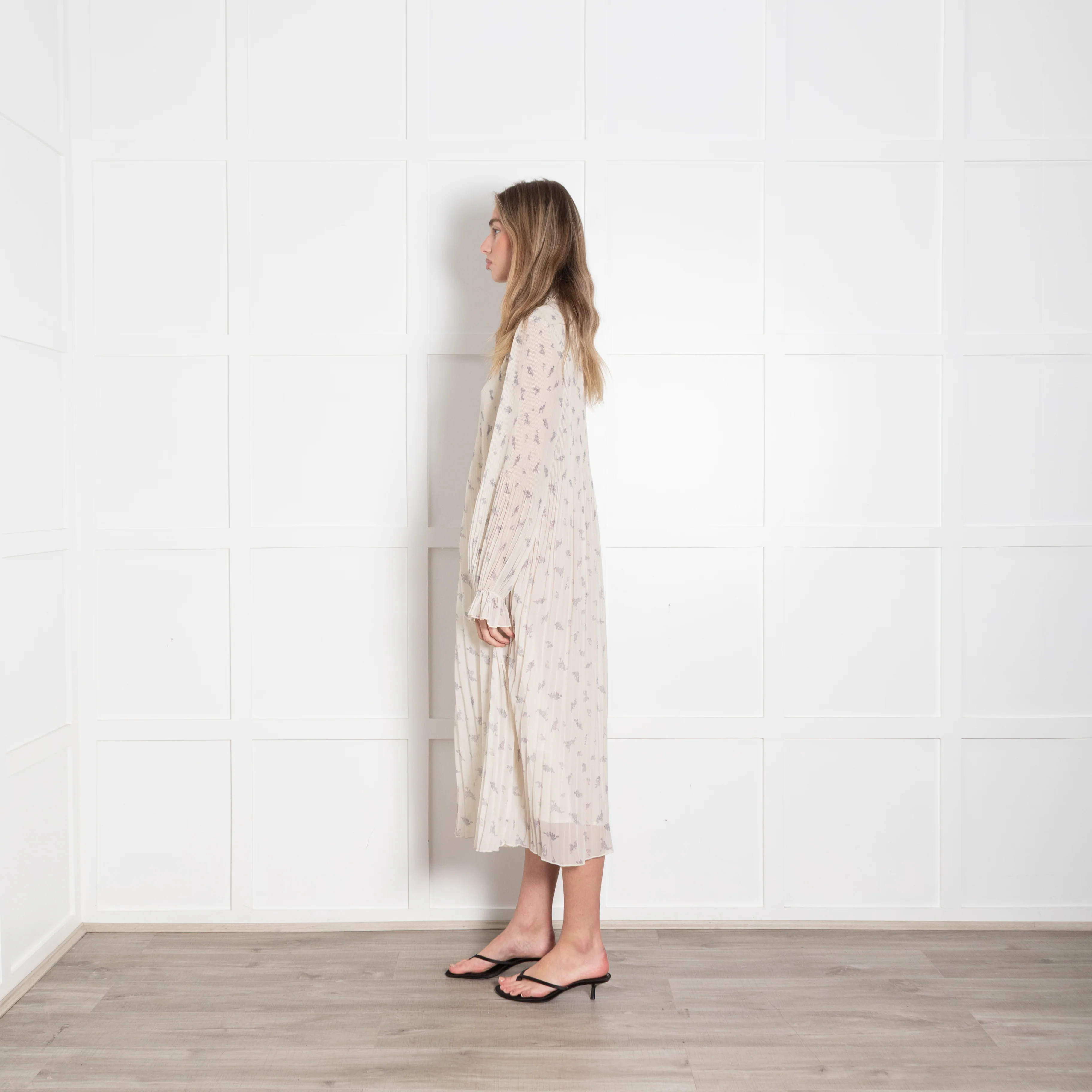 Ganni Cream Lilac Pleated Dress - Image 4