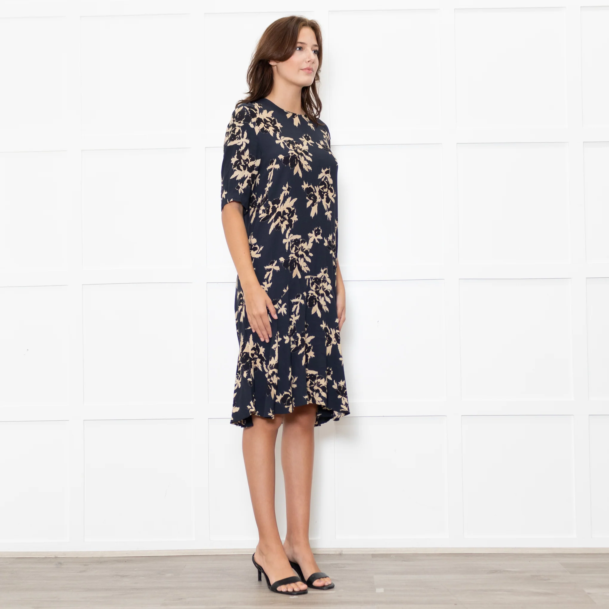 Ganni Dark Navy Black Tan Flower Print Short Sleeve Dress - Image 7