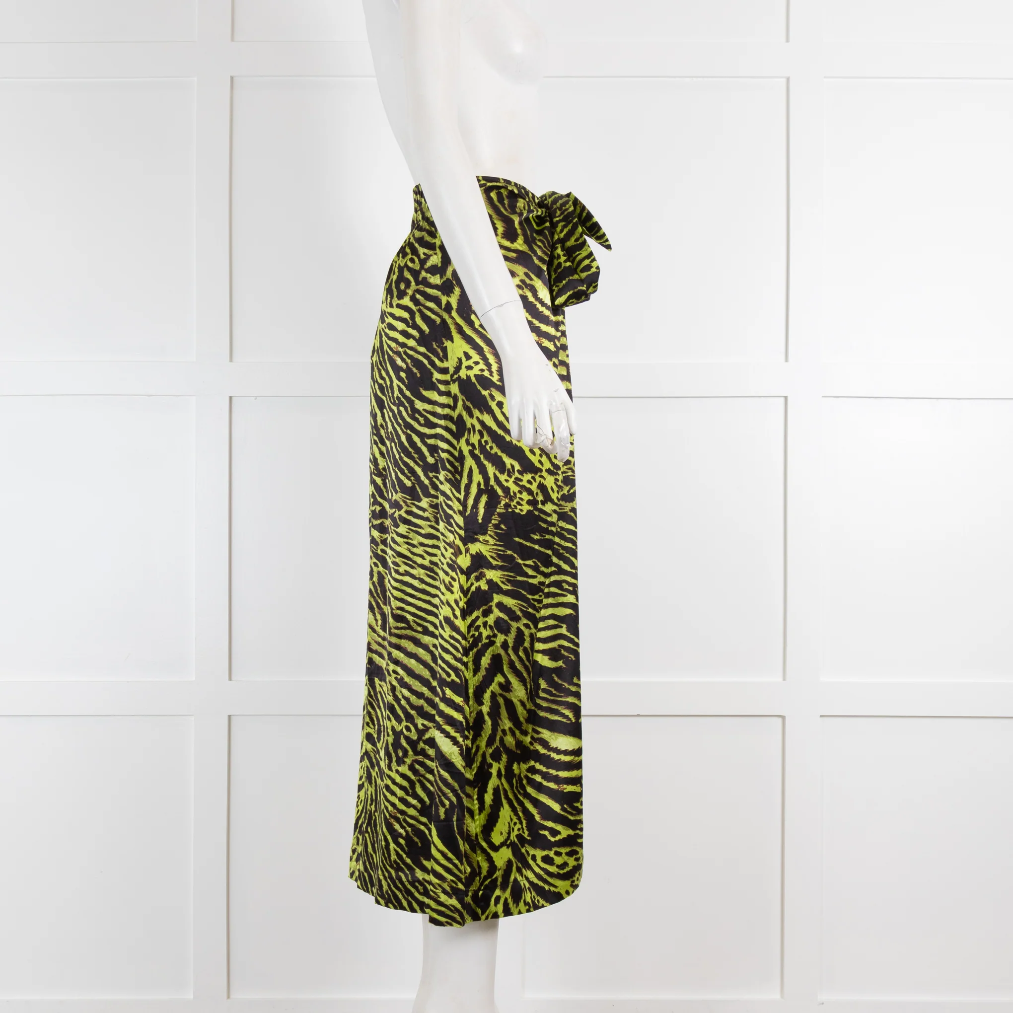 Ganni Green Animal Print Silk Wraparound Skirt - Image 2