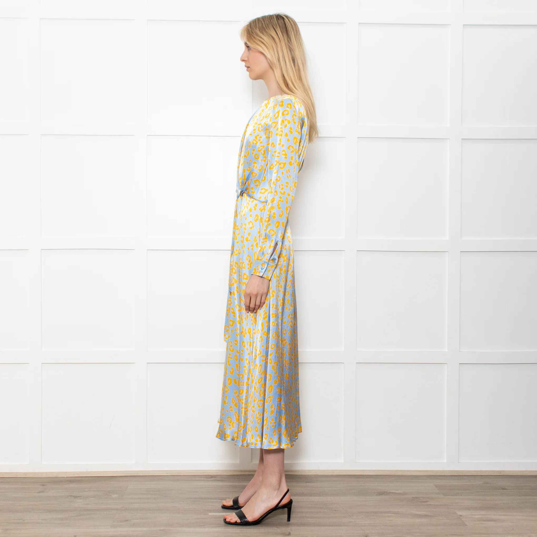 Ghost Blue With Yellow Leopard Print Front Knot Dress With Long Sleeves - Image 4