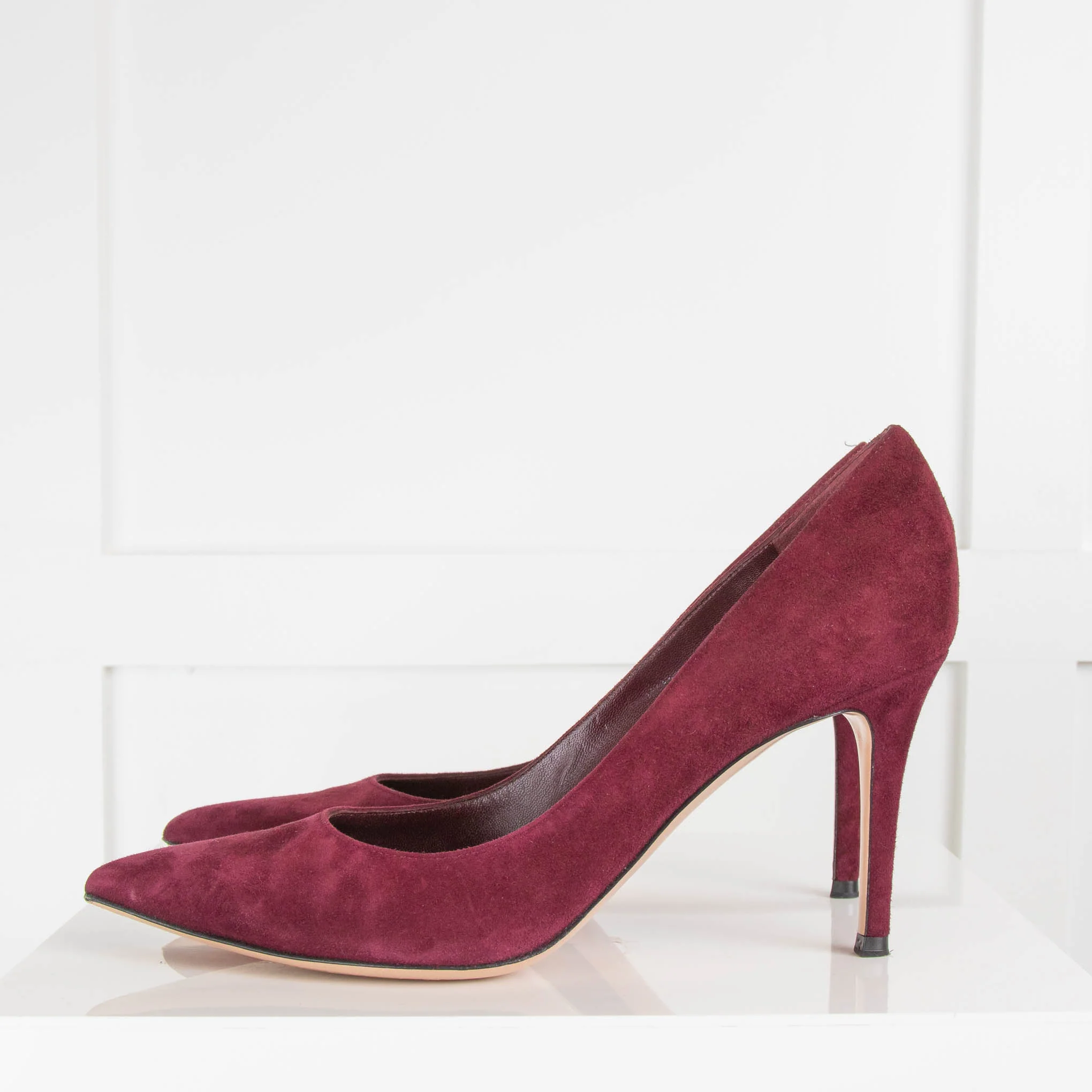 Gianvito Rossi Burgundy Suede Pointed Court Shoe - Image 3