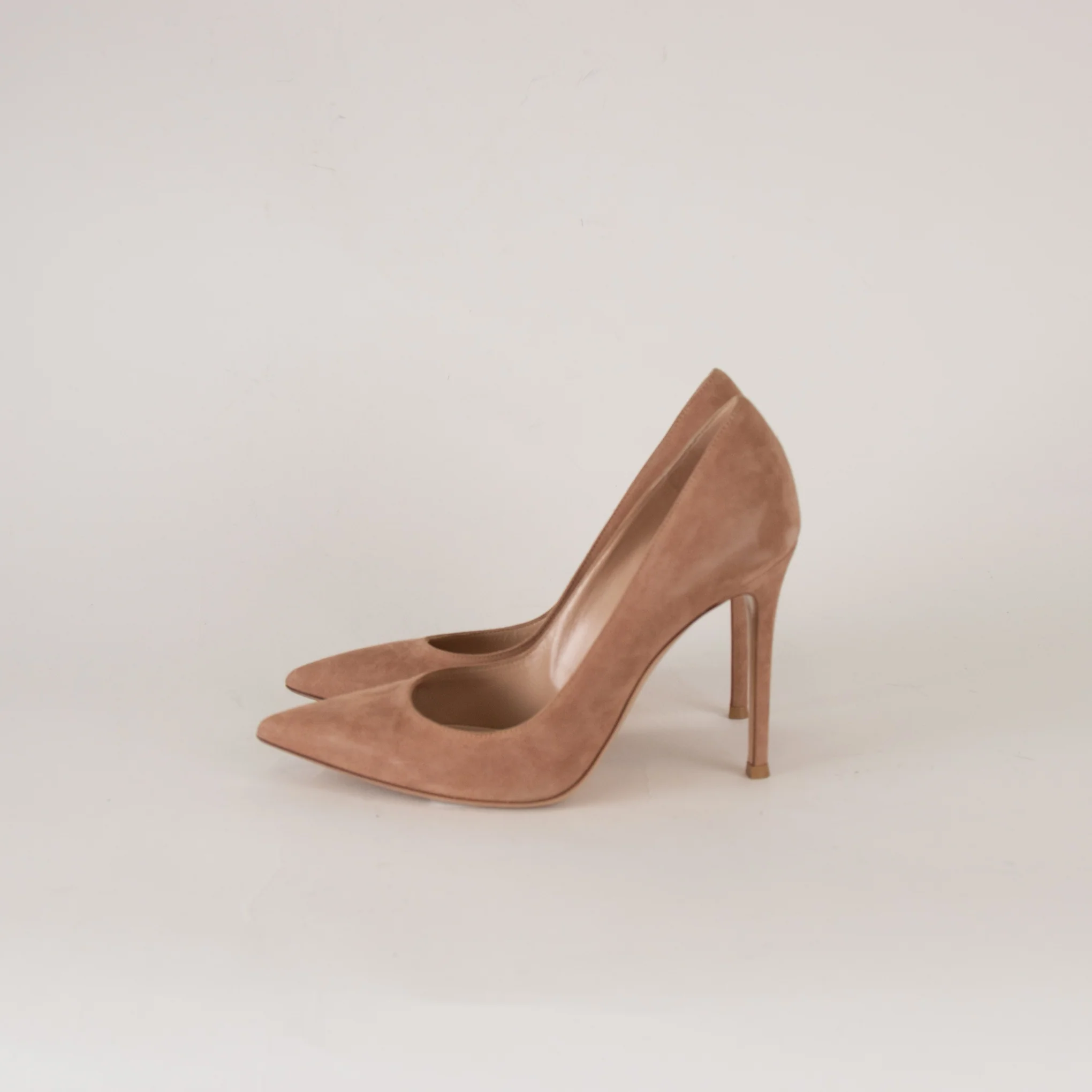 Gianvito Rossi Taupe Suede 100mm High Court Shoes - Image 3