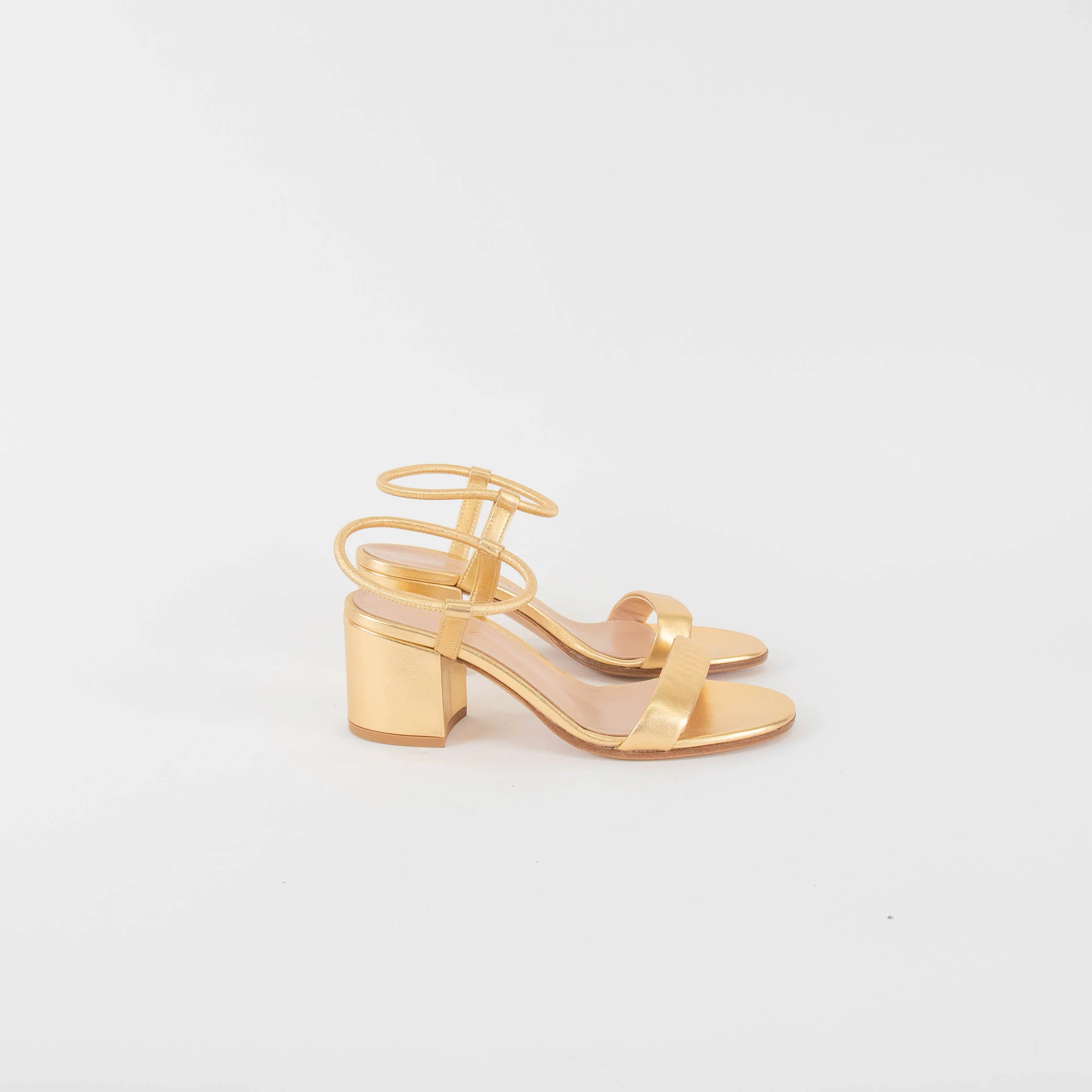 Gianvito Rossi Gold Nadia 60 Block Heel Sandal - Image 5