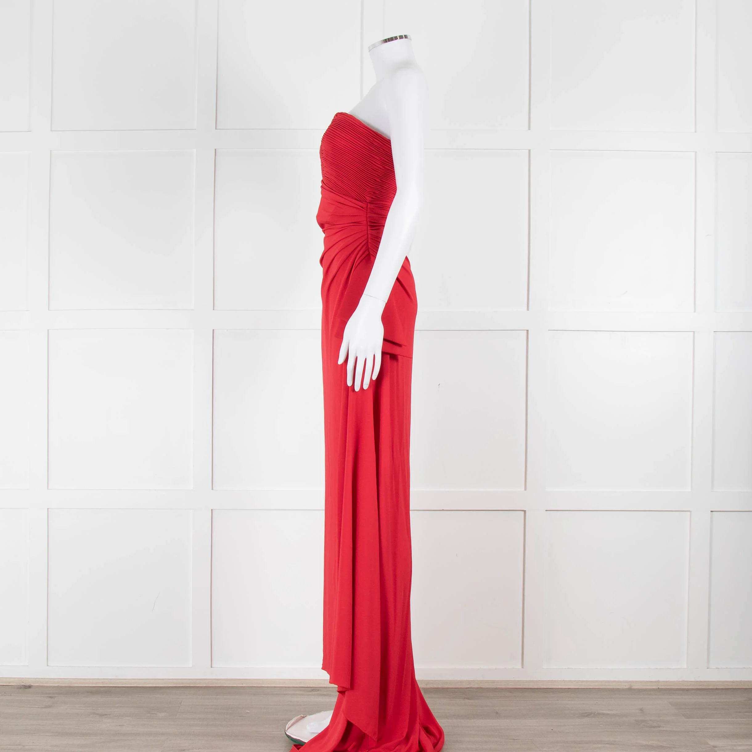 Giorgio Armani Red Ruched Bodice Stretch Gown - Image 7