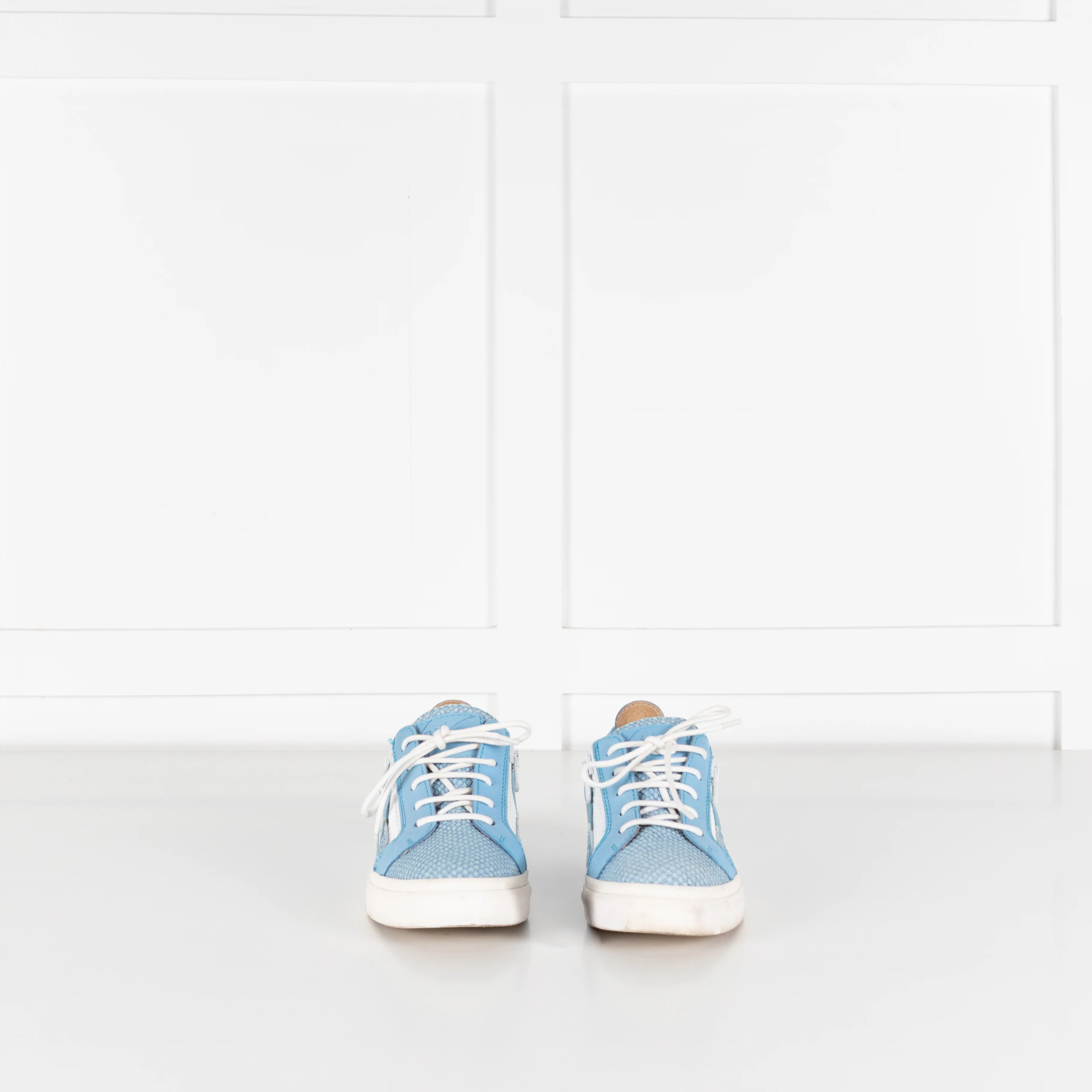 Giuseppe Zanotti Blue White Snake Skin Trainers - Image 2