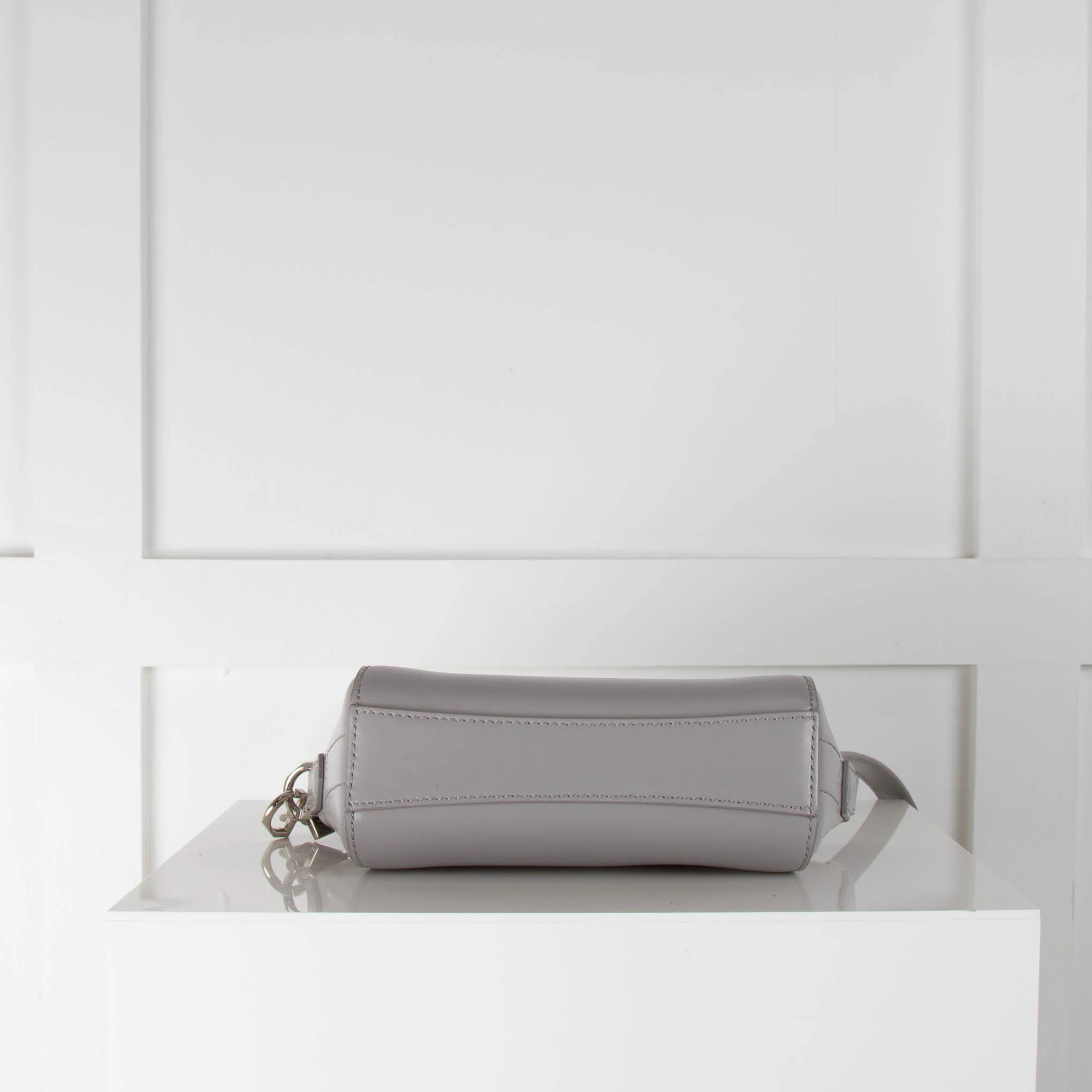 Givenchy Grey Nano Antigona Crossbody Bag - Image 5