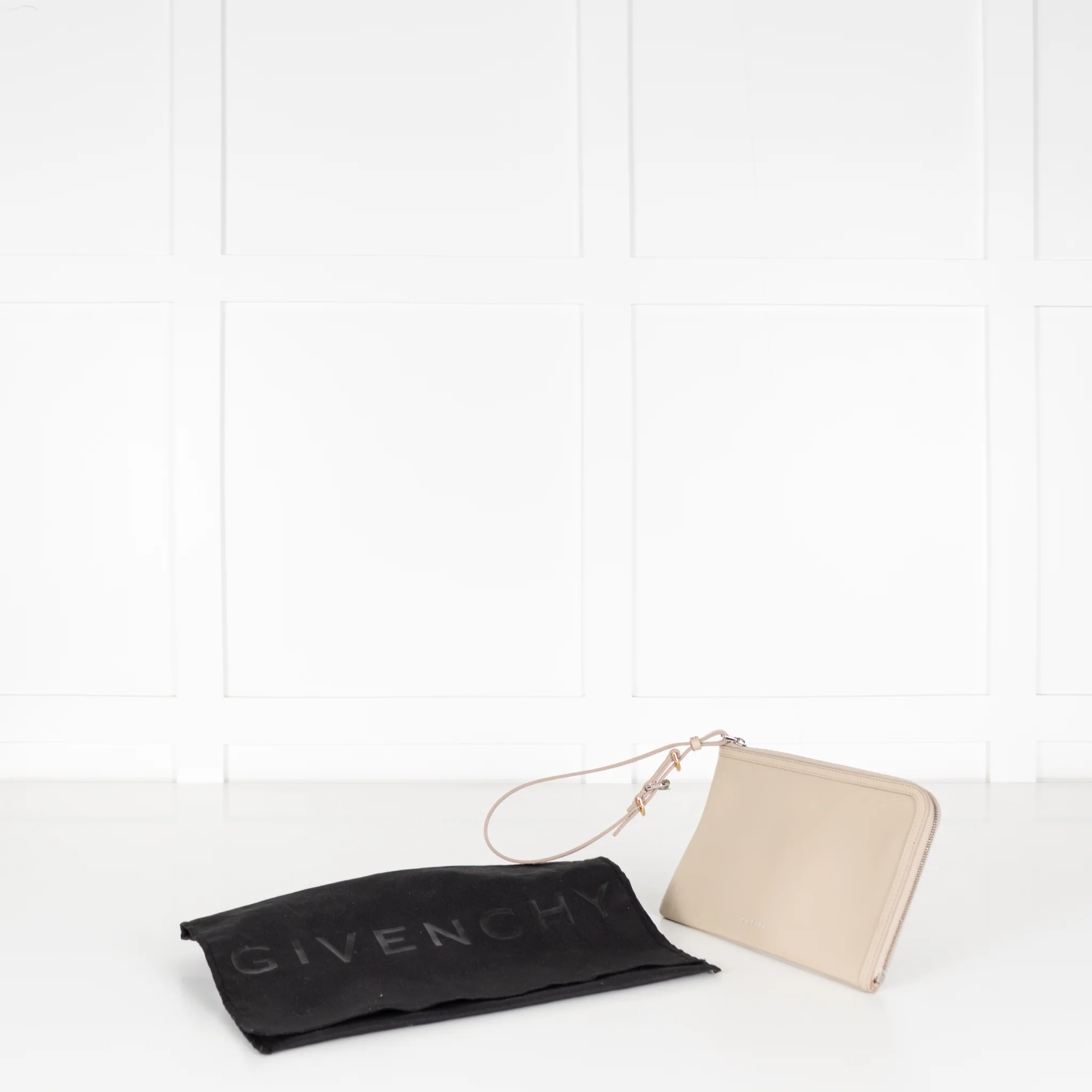 Givenchy Natural Voyou Zipped Pouch - Image 2
