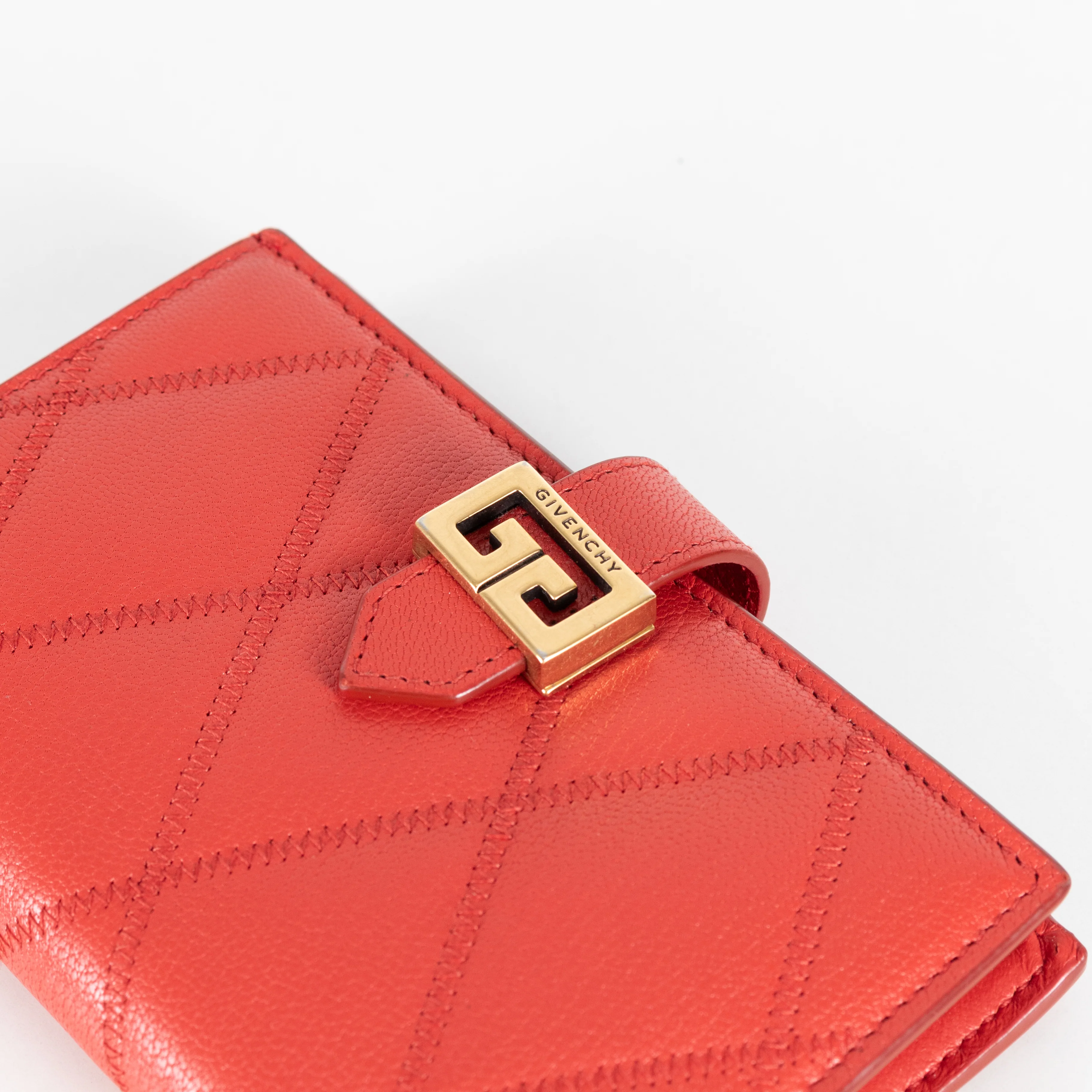Givenchy Red Quilted Fold Wallet - Image 9