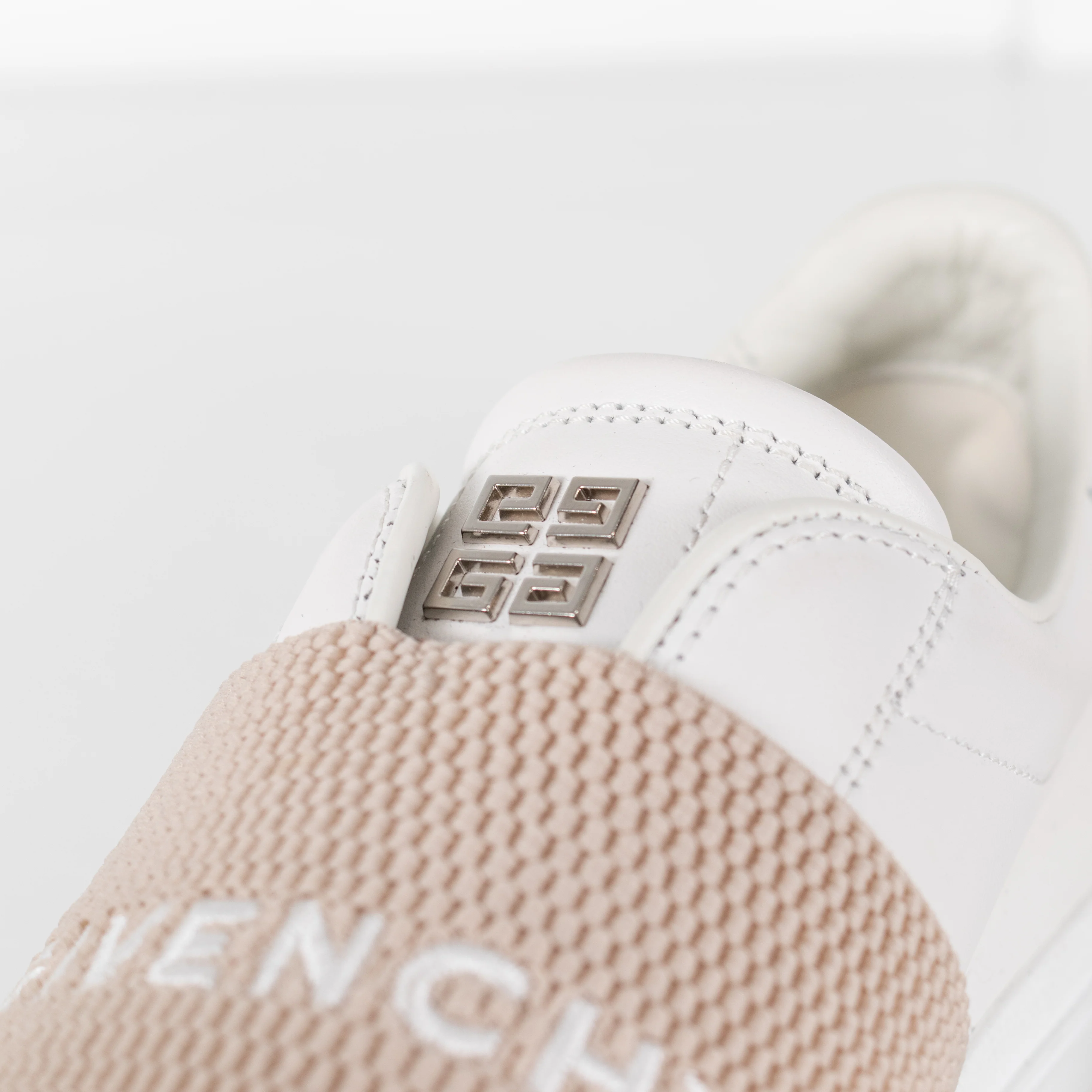 Givenchy White Beige City Sport Leather Trainers - Image 12