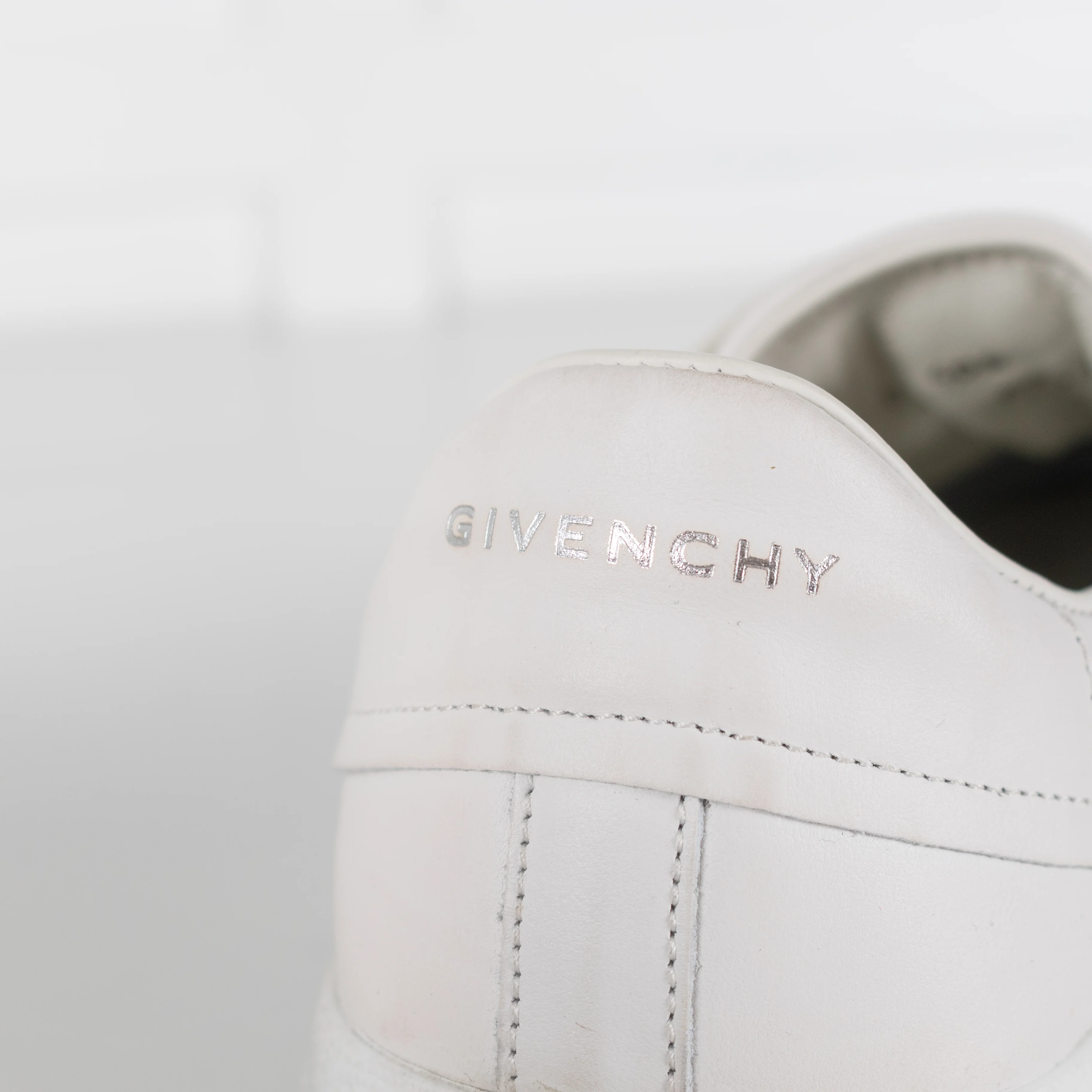 Givenchy White Beige City Sport Leather Trainers - Image 14