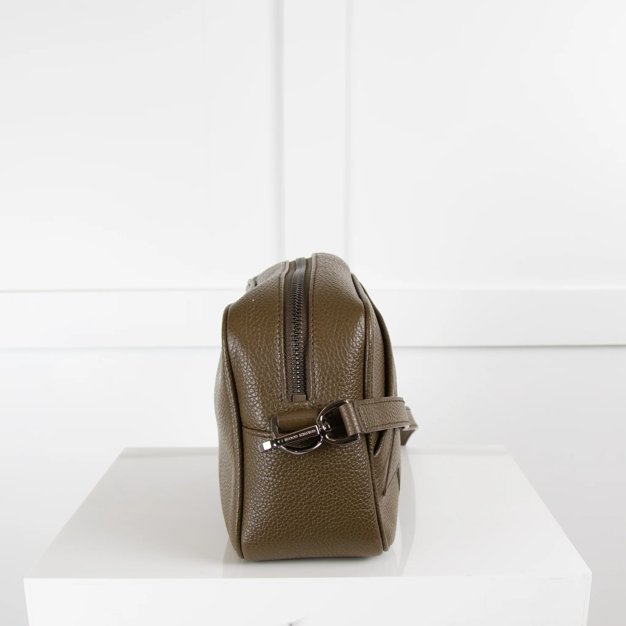 Golden Goose Khaki Star Cross Body Bag - Image 3
