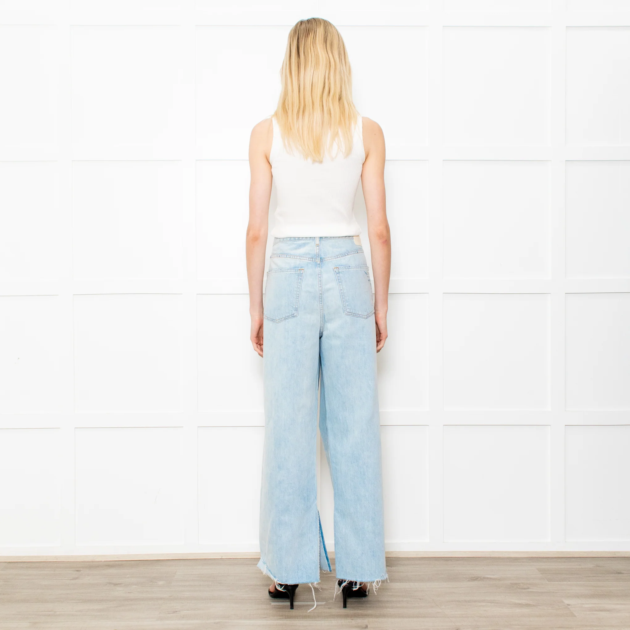 GRLFRND The Liya Boyfriend Jeans With Rip Knee - Image 7
