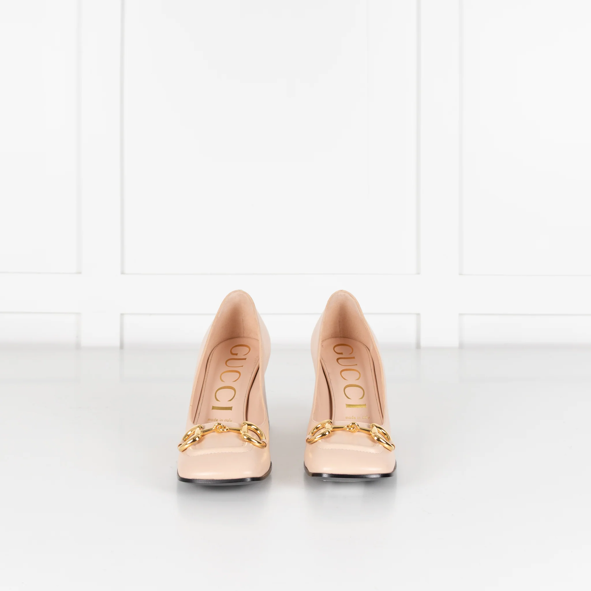 Gucci Beige Horsebit Block Heel Pumps - Image 2