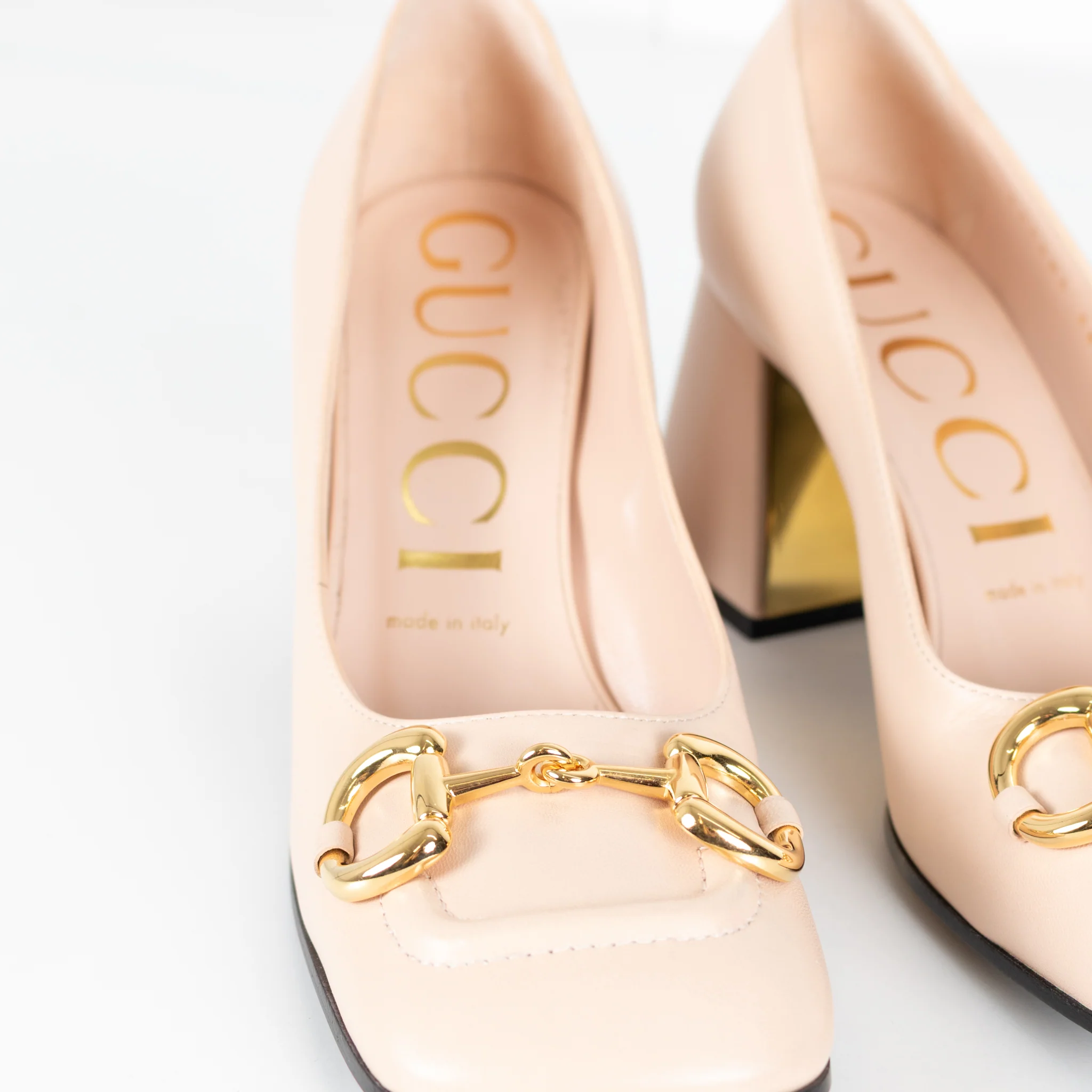 Gucci Beige Horsebit Block Heel Pumps - Image 8