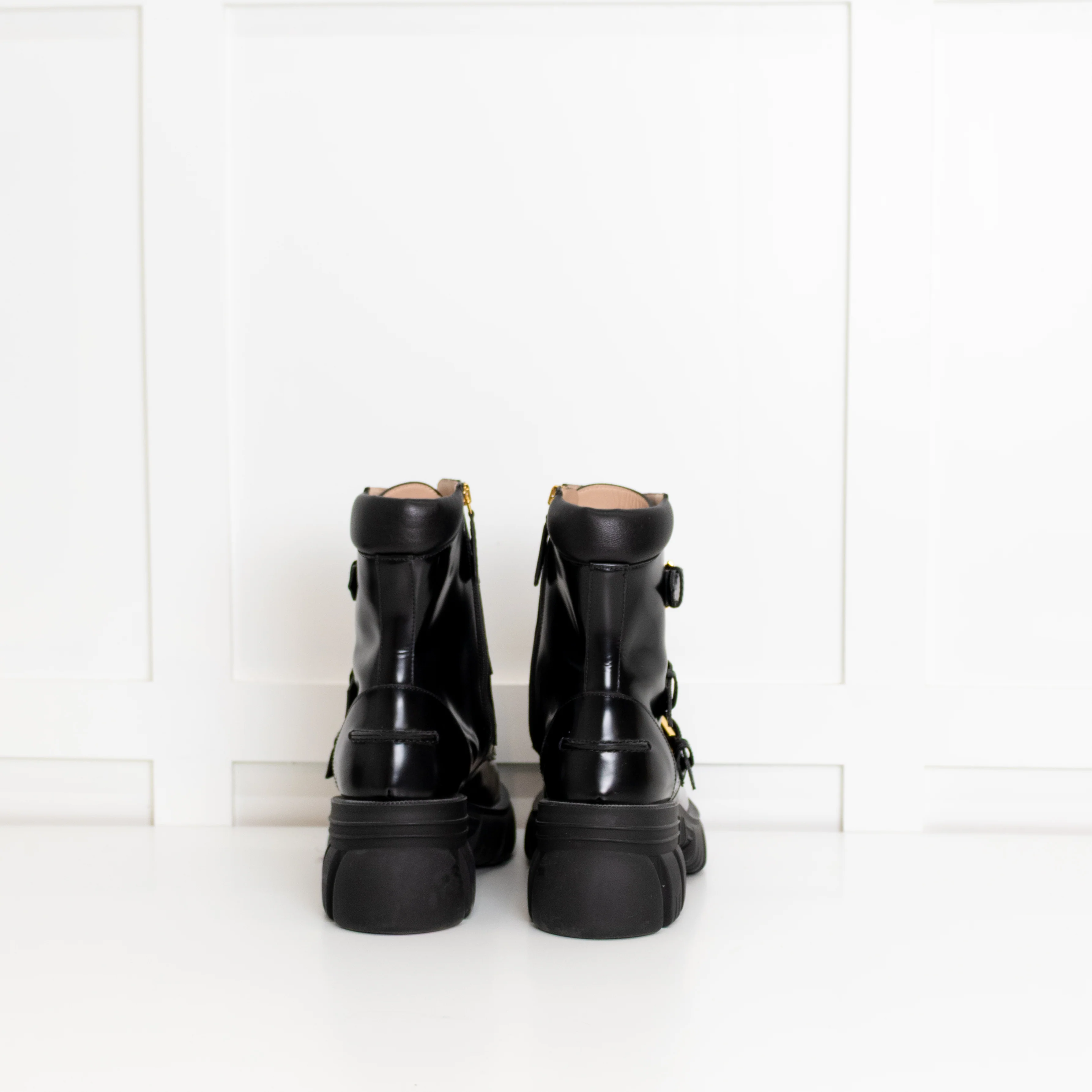 Gucci Black Ankle Boot With Gold Buckles - Image 5