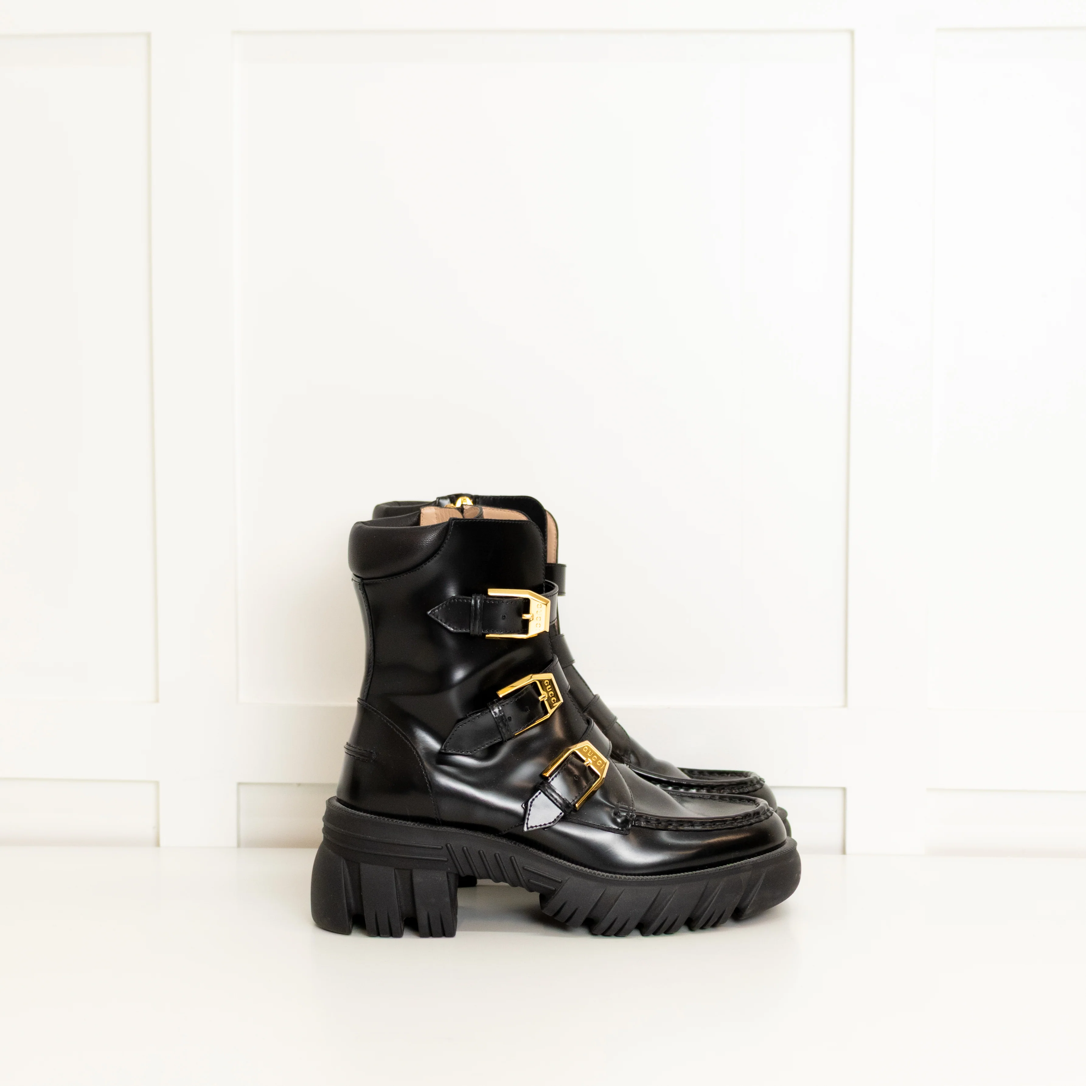 Gucci Black Ankle Boot With Gold Buckles - Image 6