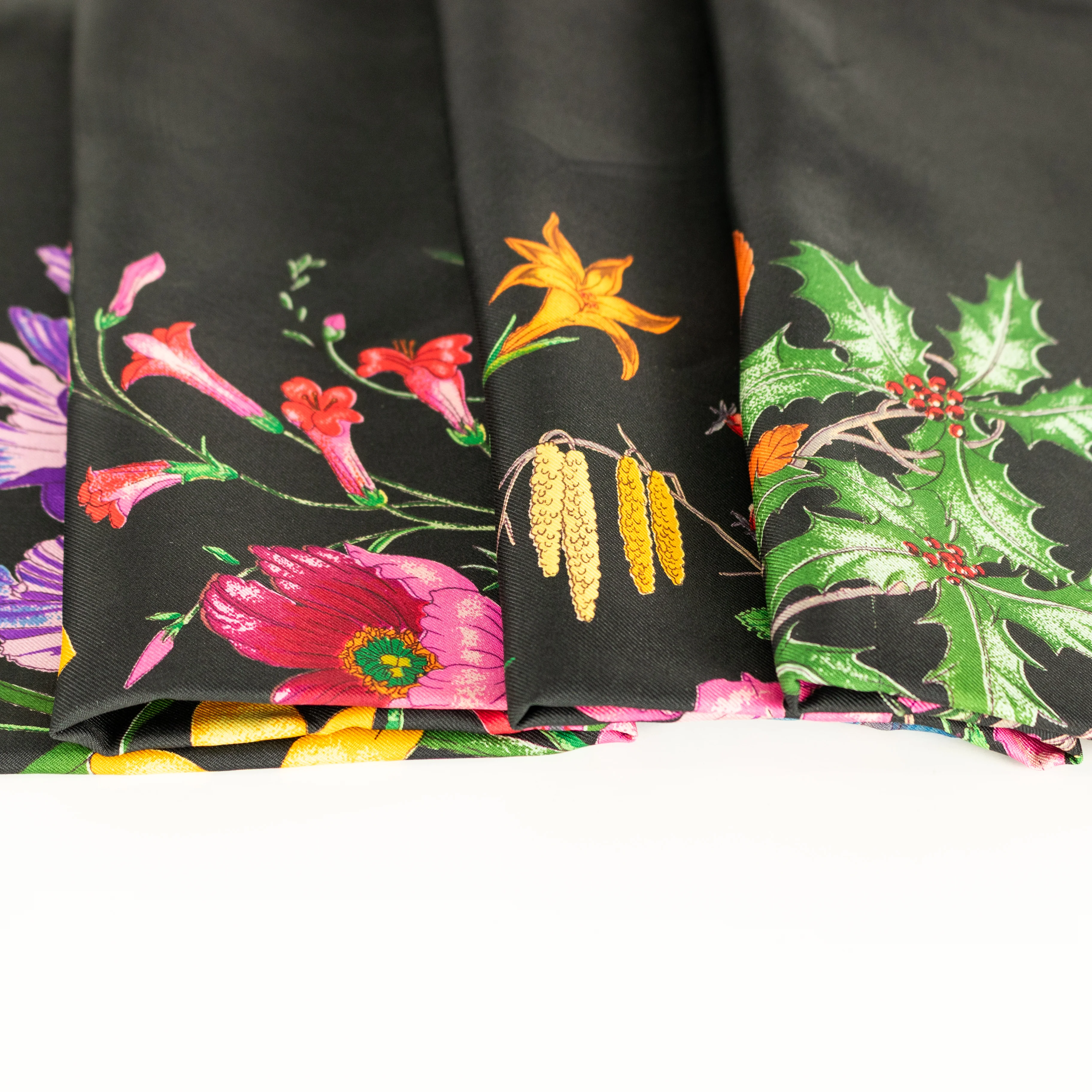 Gucci Black Multi Floral Silk Twill Square Scarf - Image 6