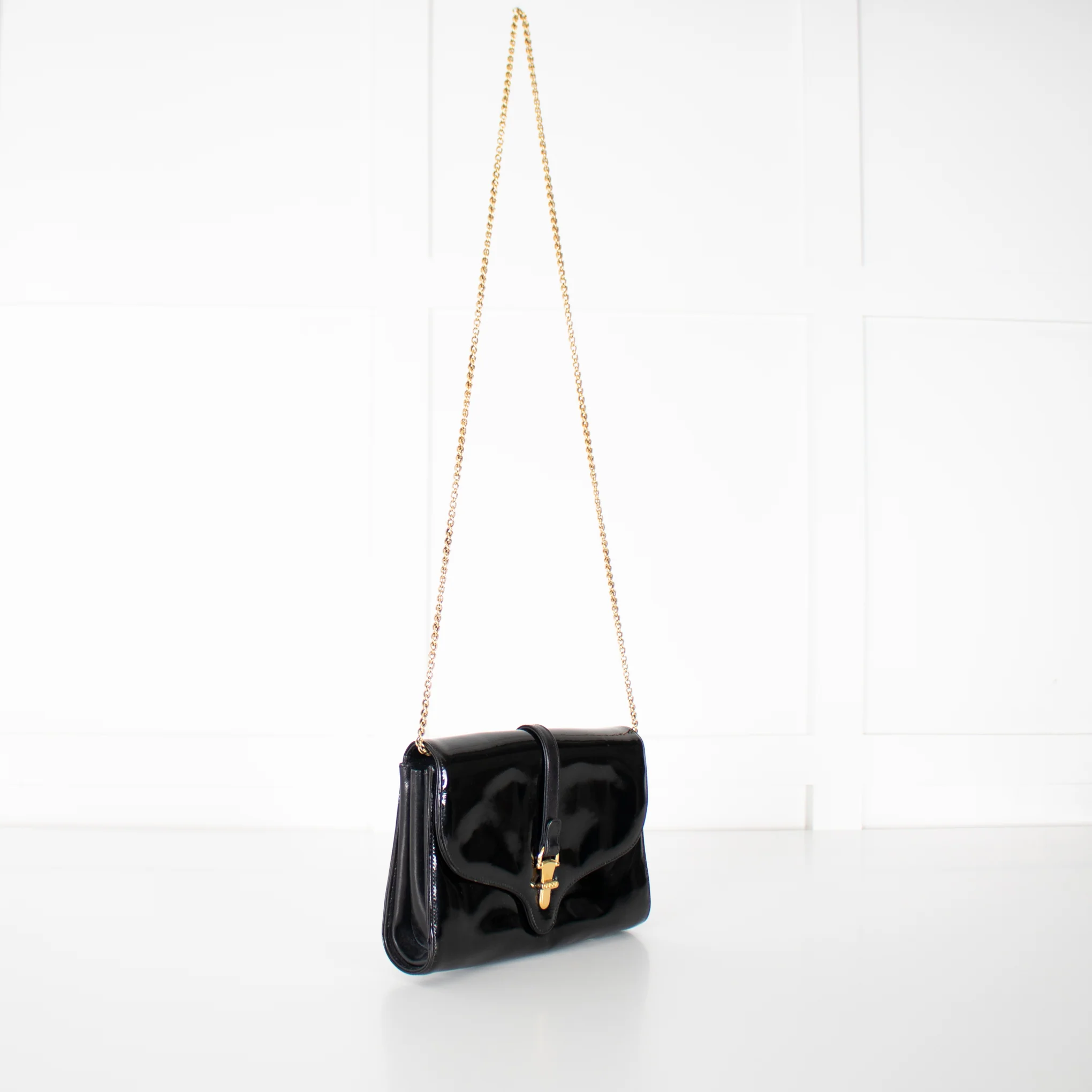 Gucci Black Patent Leather Crossbody Vintage Bag - Image 4