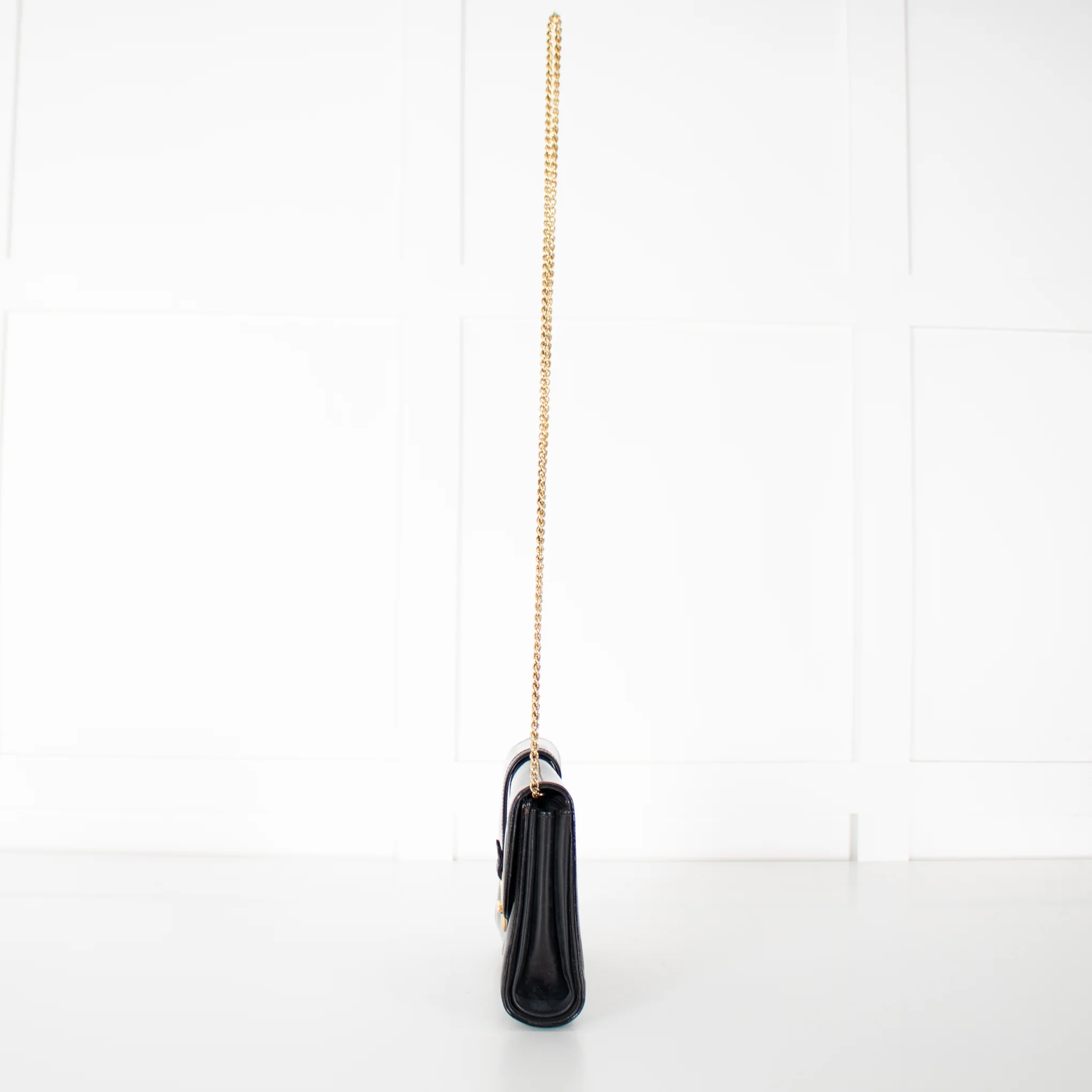Gucci Black Patent Leather Crossbody Vintage Bag - Image 7