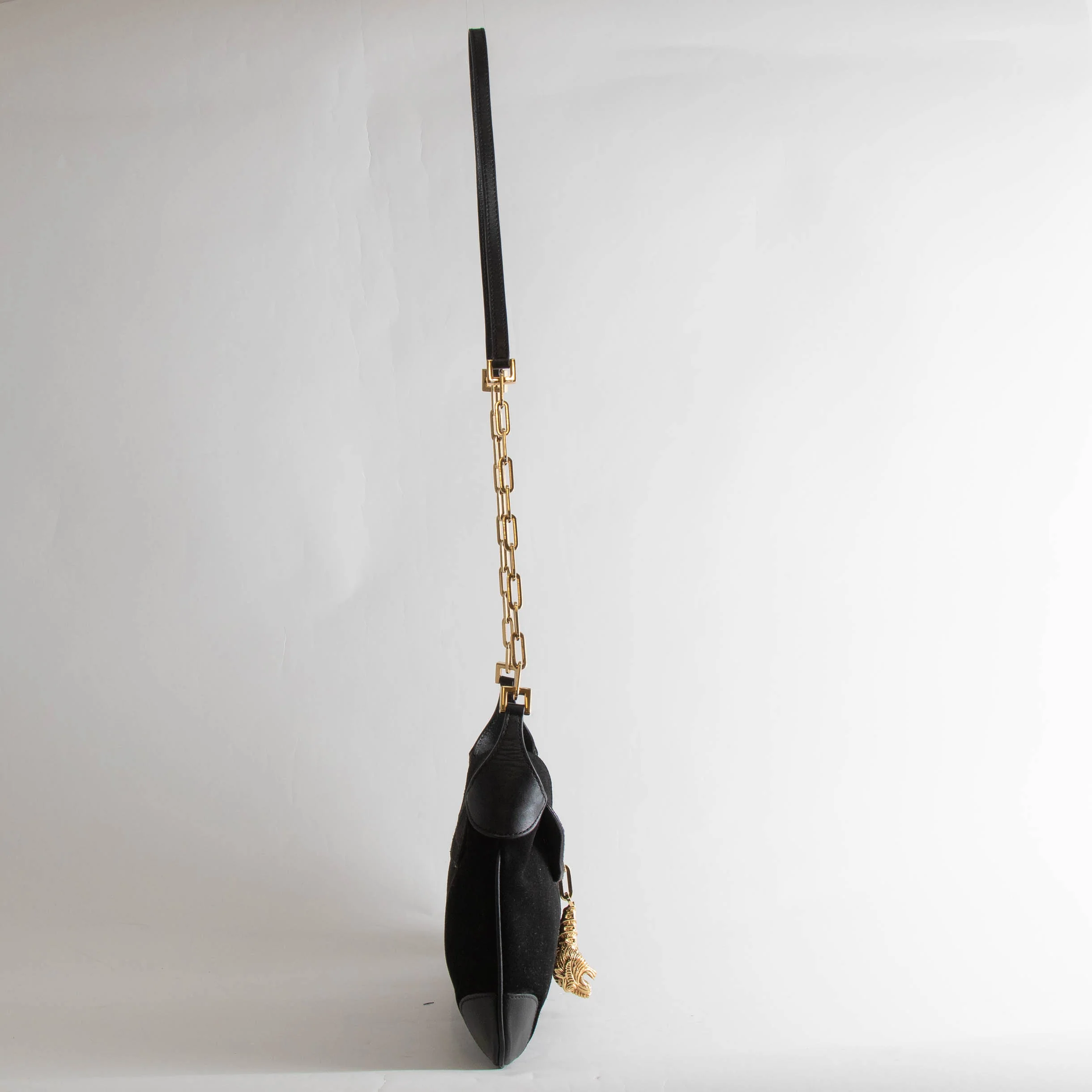 Gucci Black Suede Vintage Crossbody Bag with Tiger Charm - Image 3