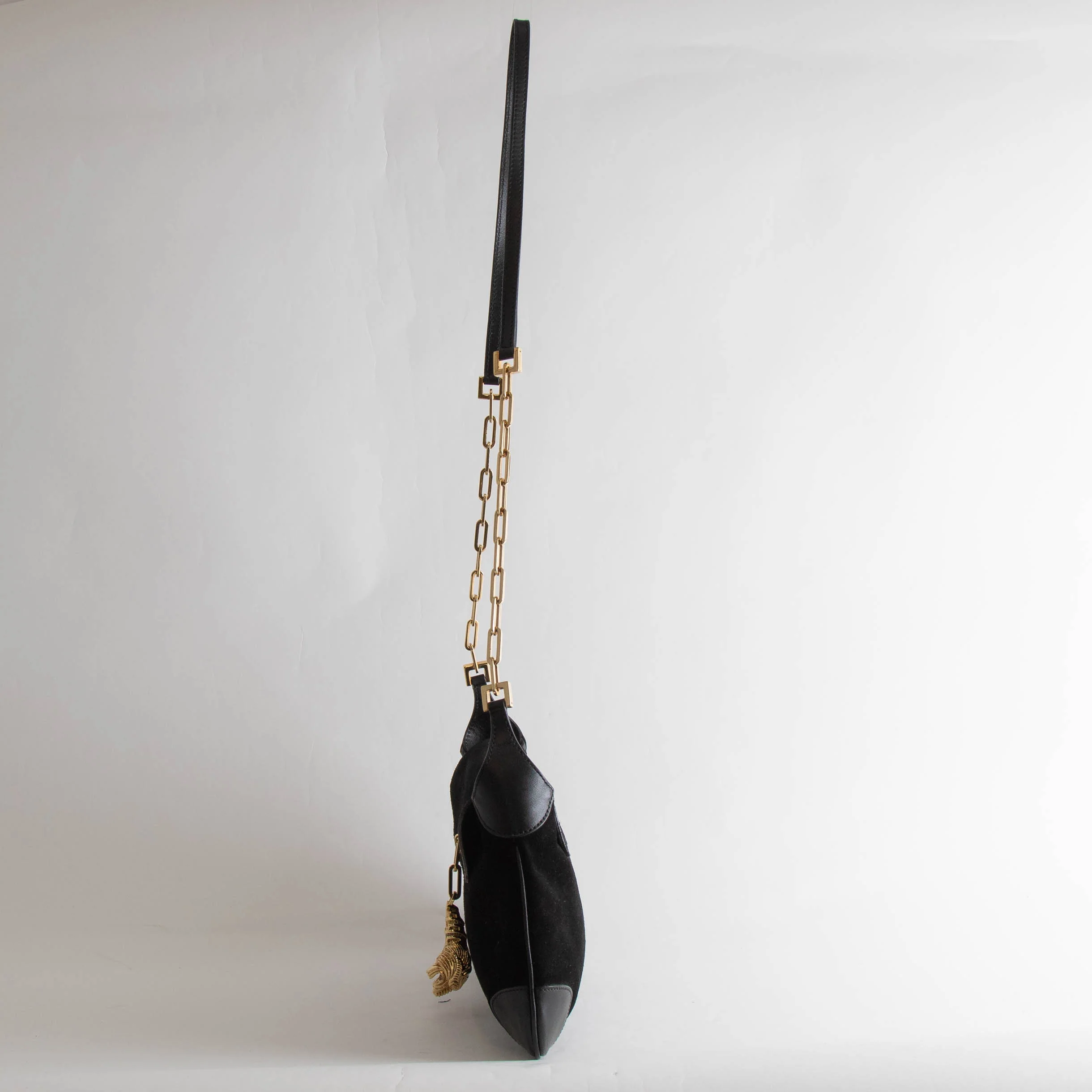 Gucci Black Suede Vintage Crossbody Bag with Tiger Charm - Image 5