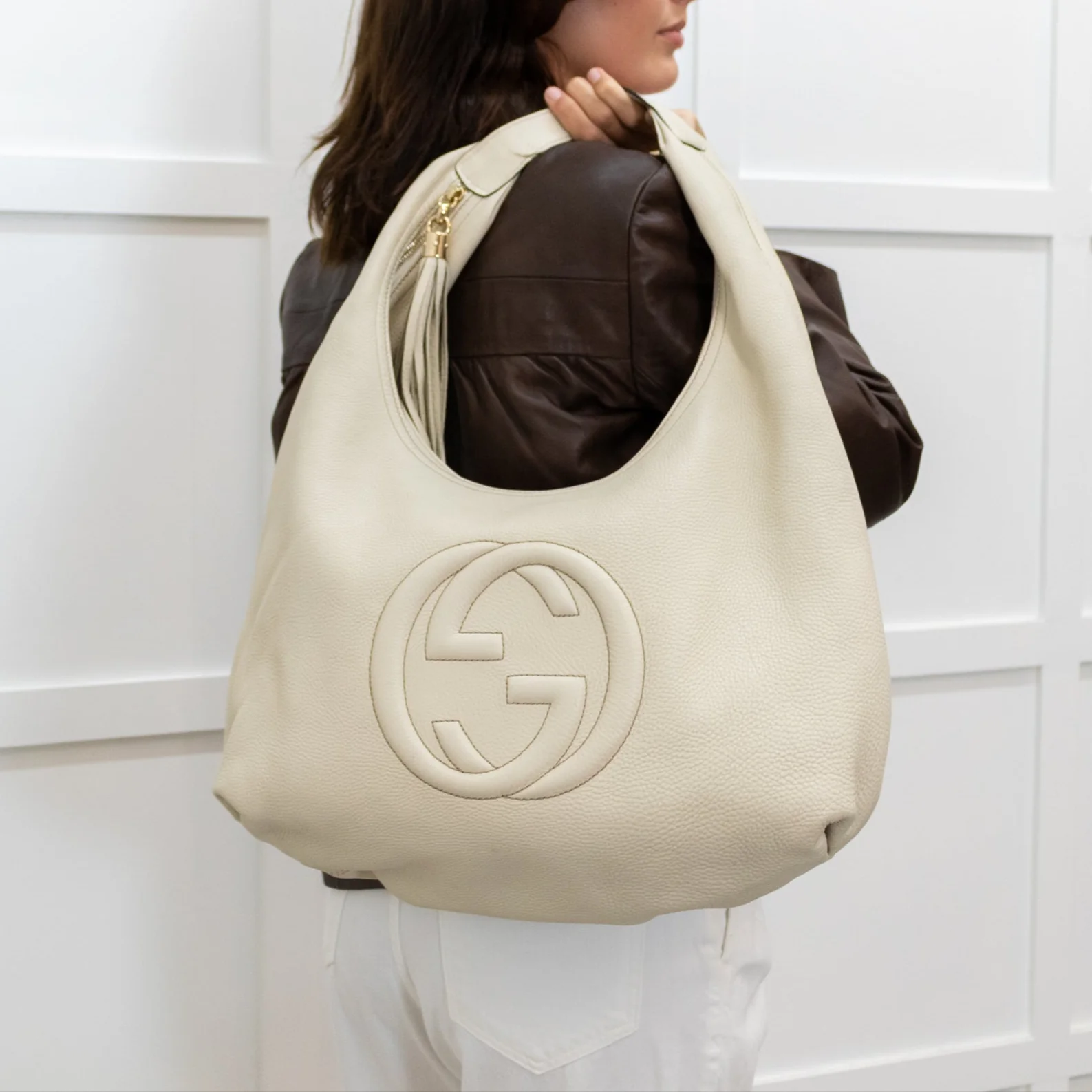 Gucci Cream Pebbled Calfskin Soho Hobo Bag - Image 5
