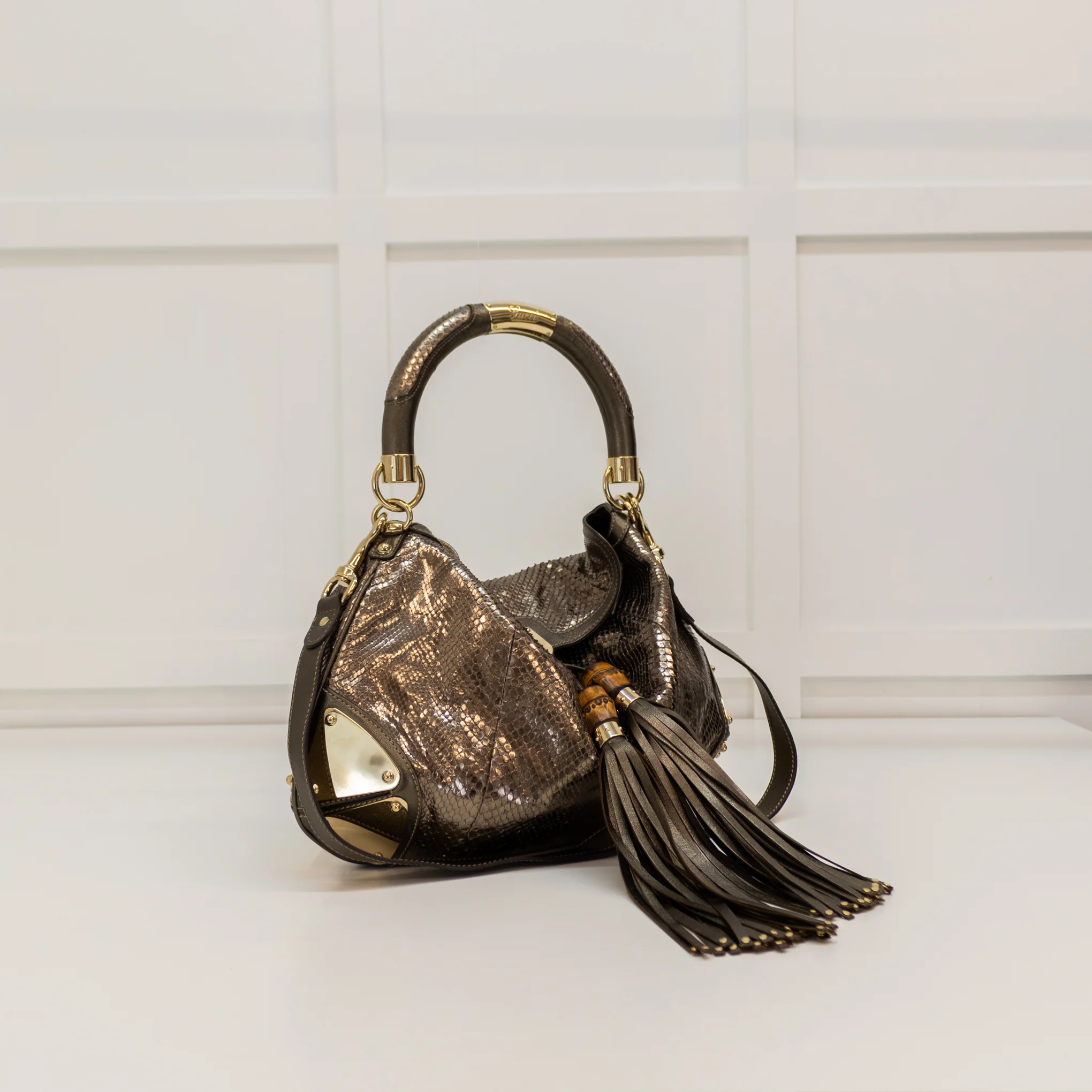 Gucci Pewter Metallic Snake Skin Babouska Indy Hobo Bag - Image 2