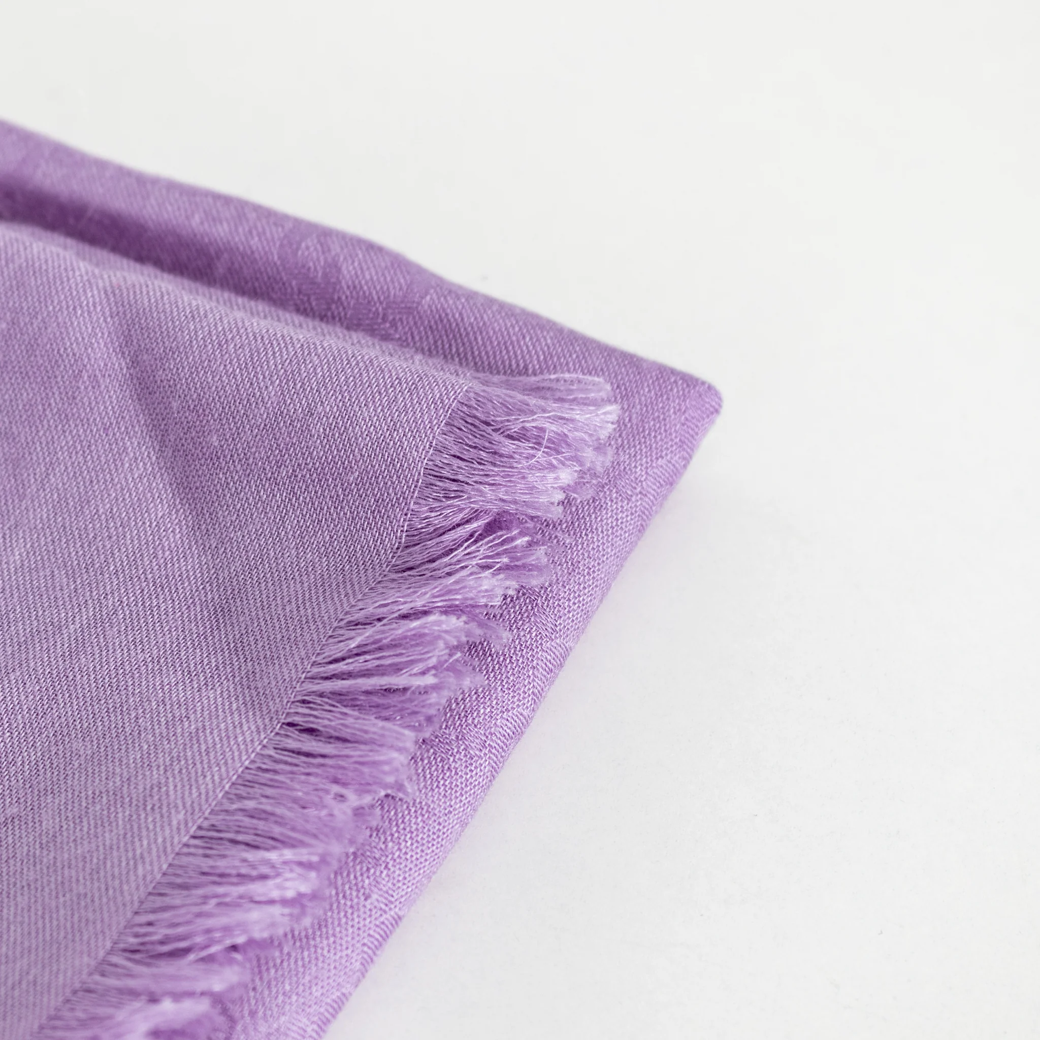 Gucci Lilac Monogrammed Wool and Silk Fringed Scarf - Image 2