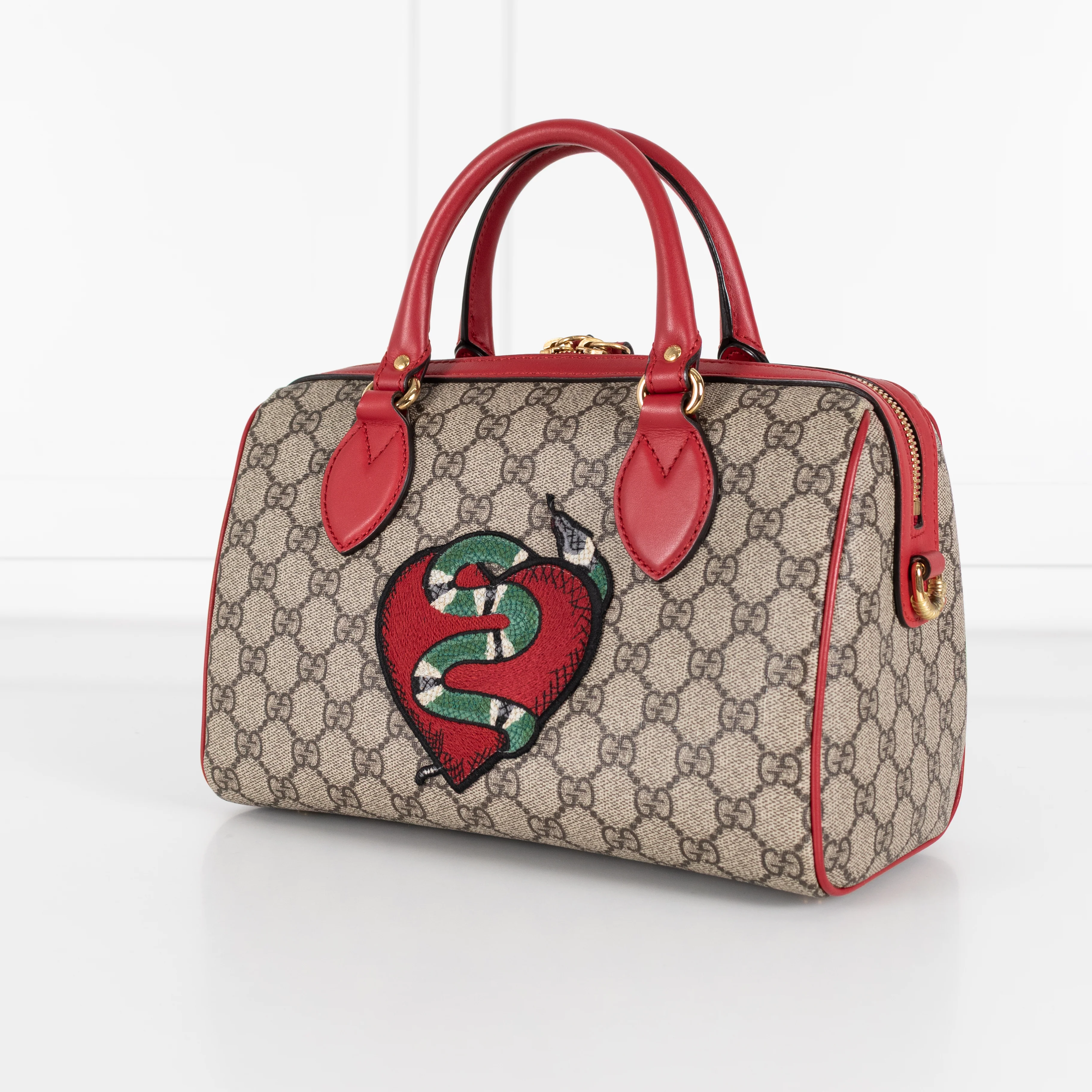 Gucci Supreme Red Trim Embellished 2 Way Bag - Image 10