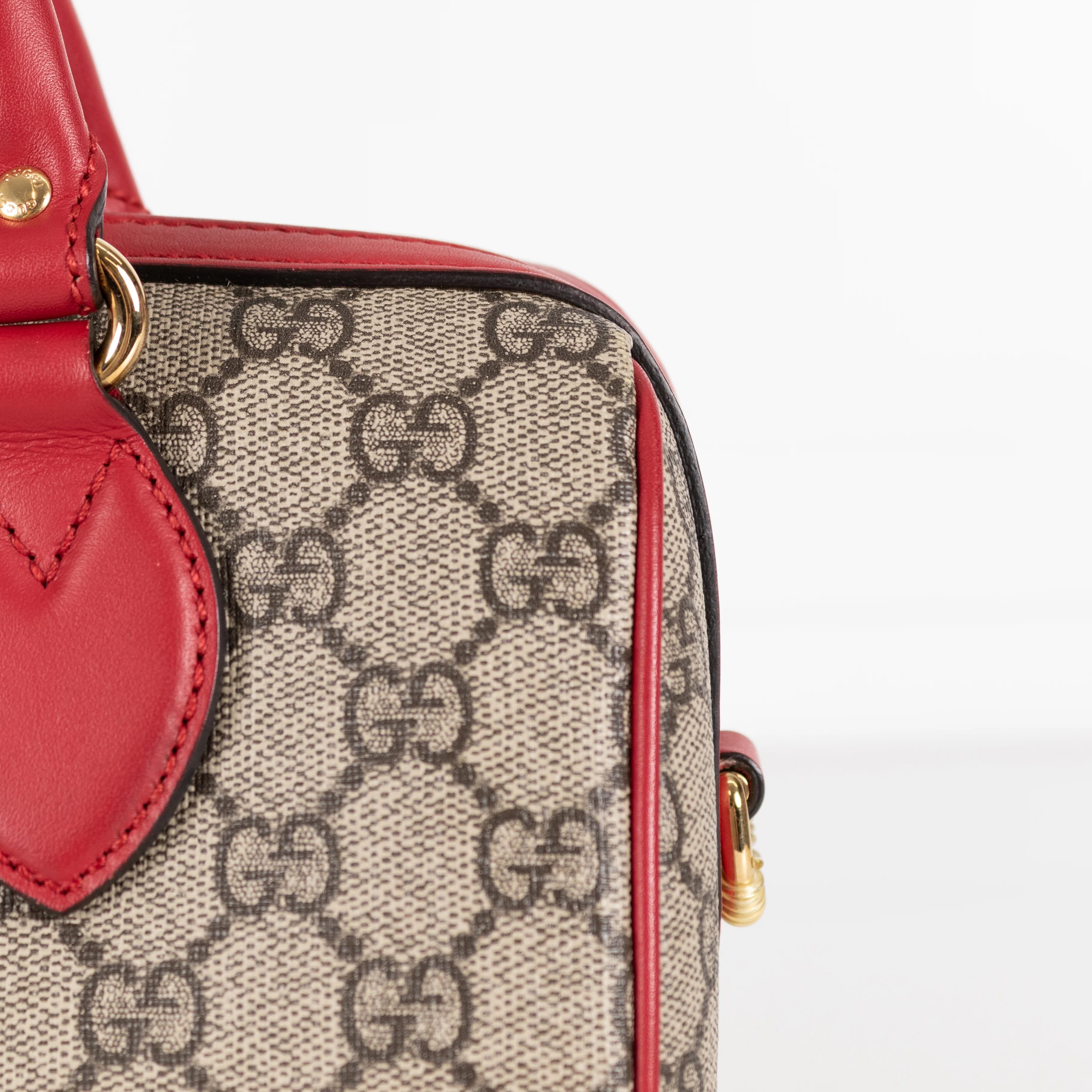 Gucci Supreme Red Trim Embellished 2 Way Bag - Image 14