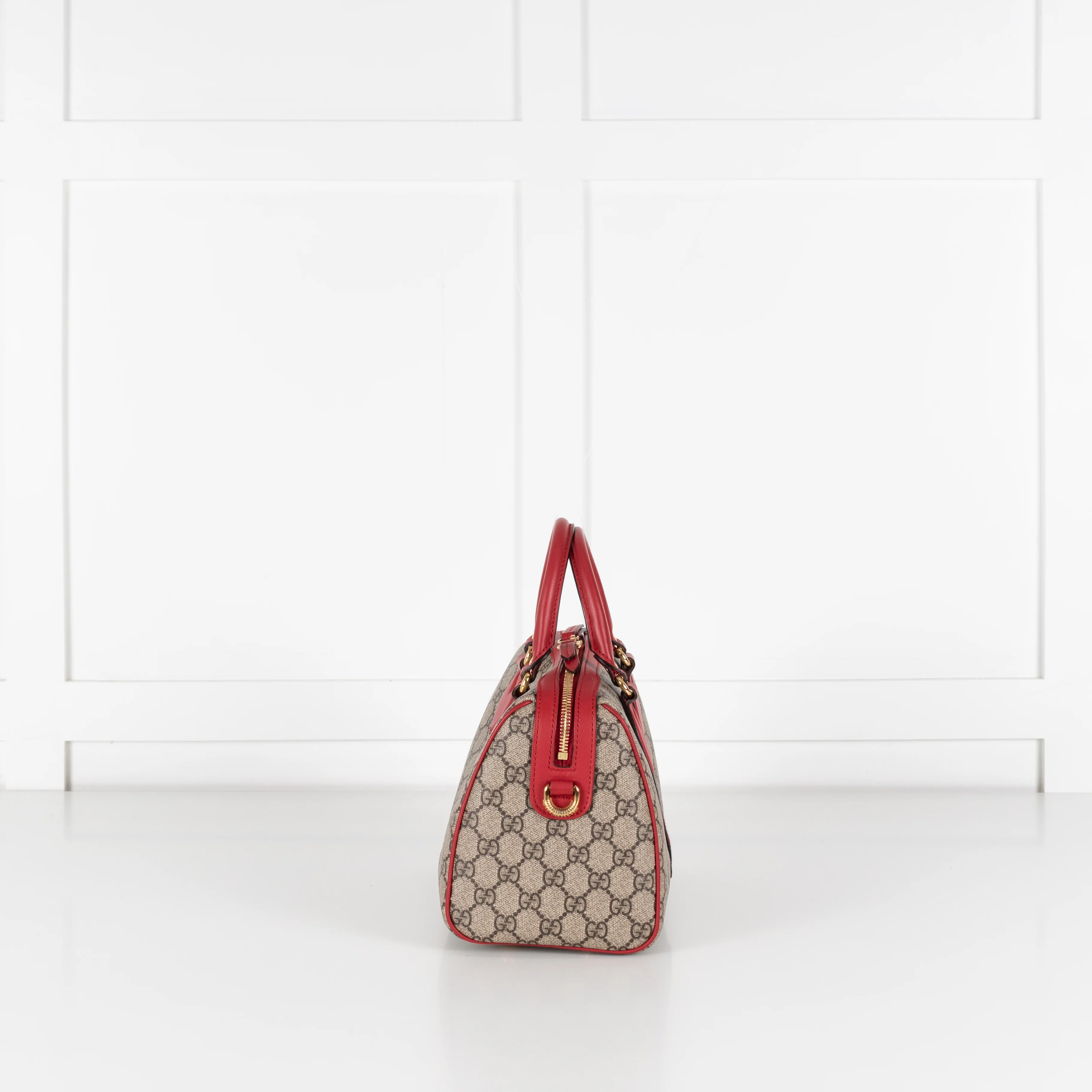 Gucci Supreme Red Trim Embellished 2 Way Bag - Image 8