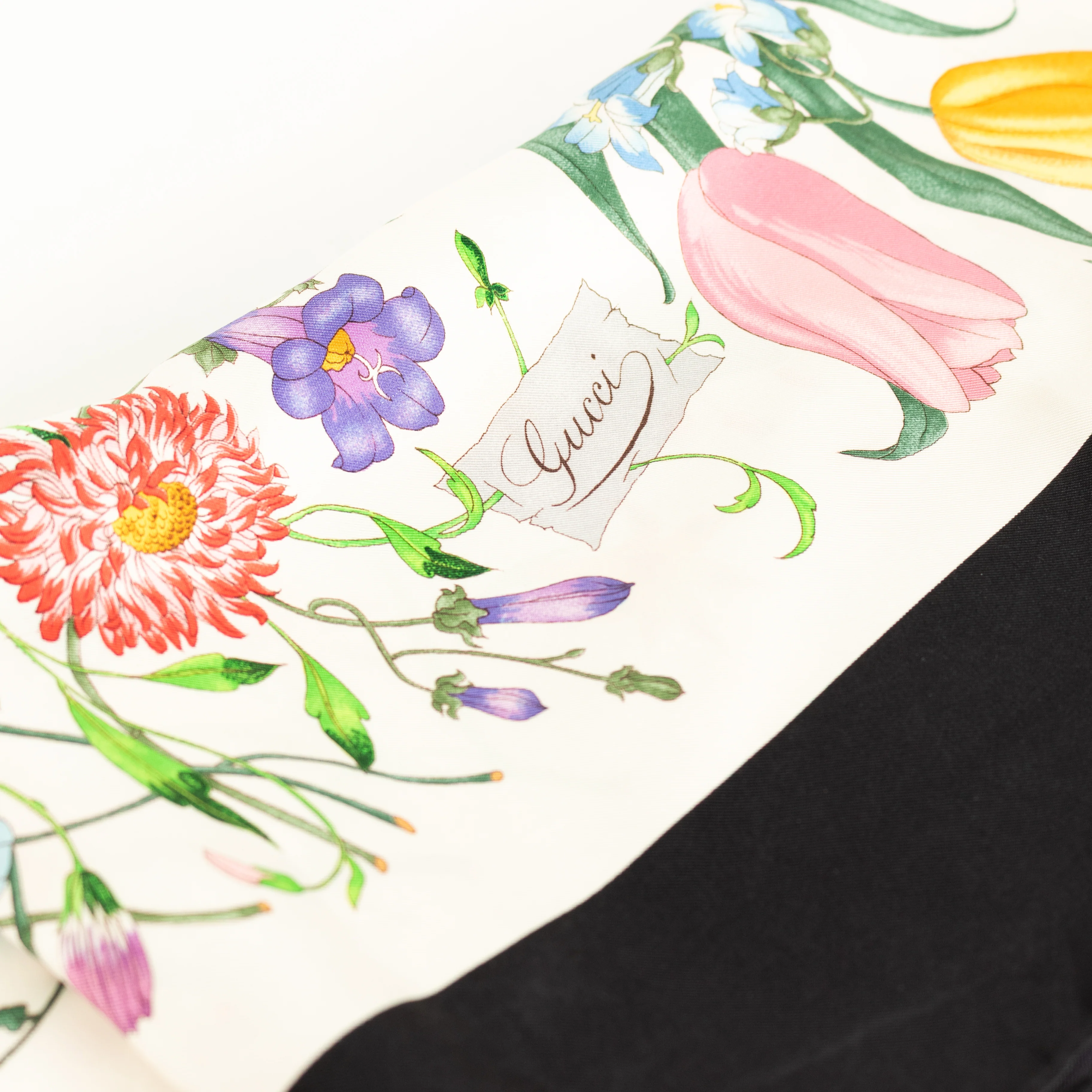 Gucci White Black Multi Floral Silk Square Scarf - Image 8