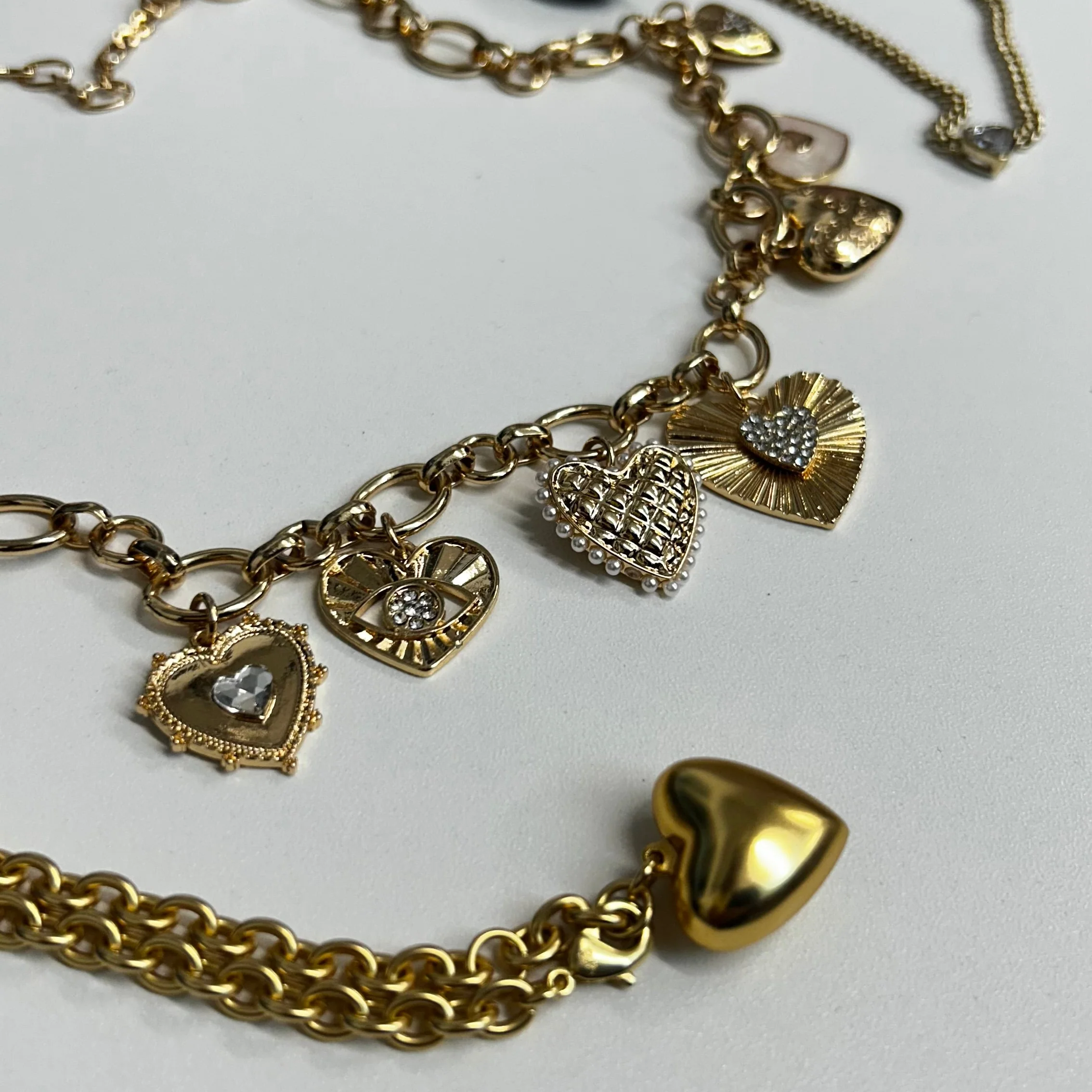 Heavenly London Gold A La Folie Diamond Heart Necklace - Image 2