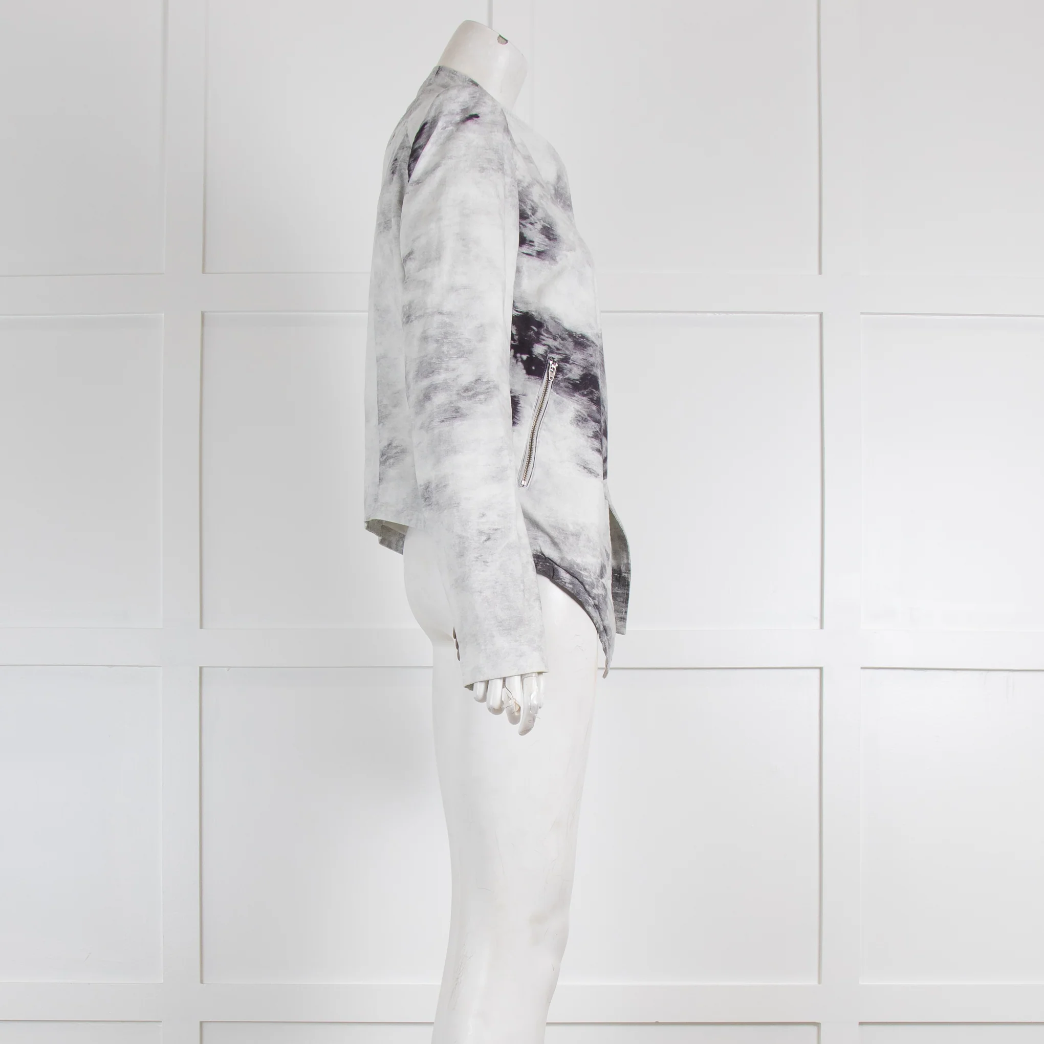 Helmut White and Grey Patterned Jacket - Image 2