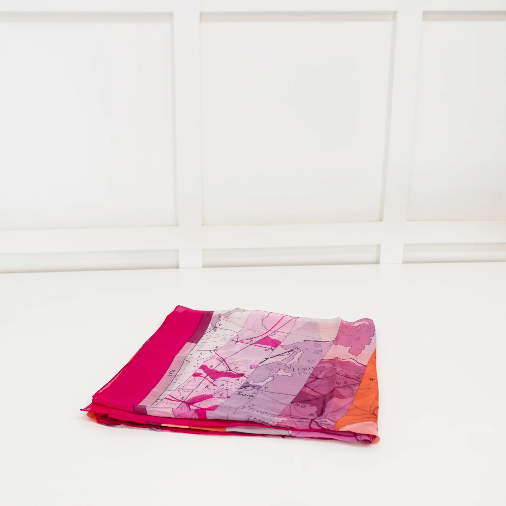 Hermes 140 Silk Chiffon Pink Le Monde Vaste Shawl - Image 3