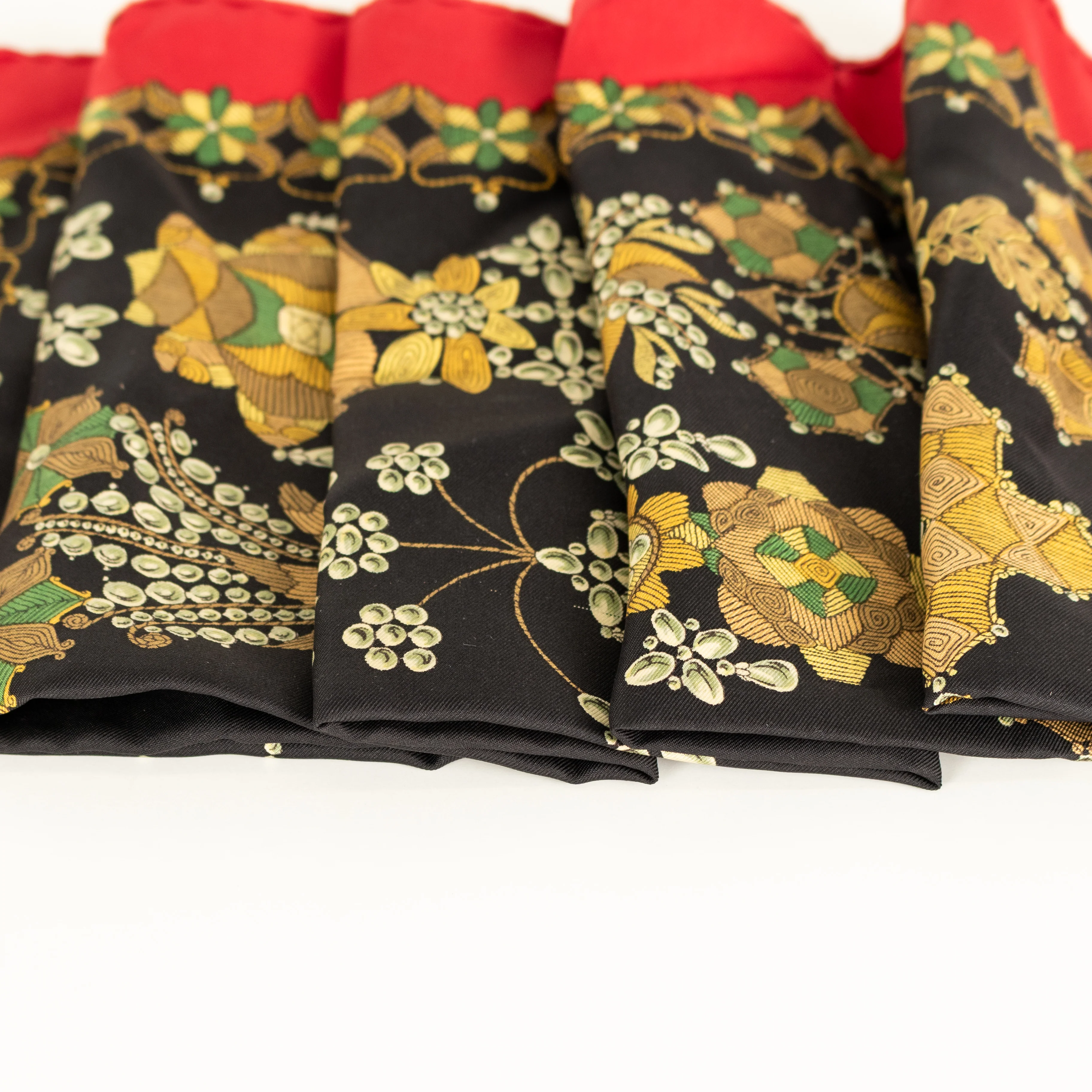 Hermes Black Red Scheherazade Silk Scarf - Image 5