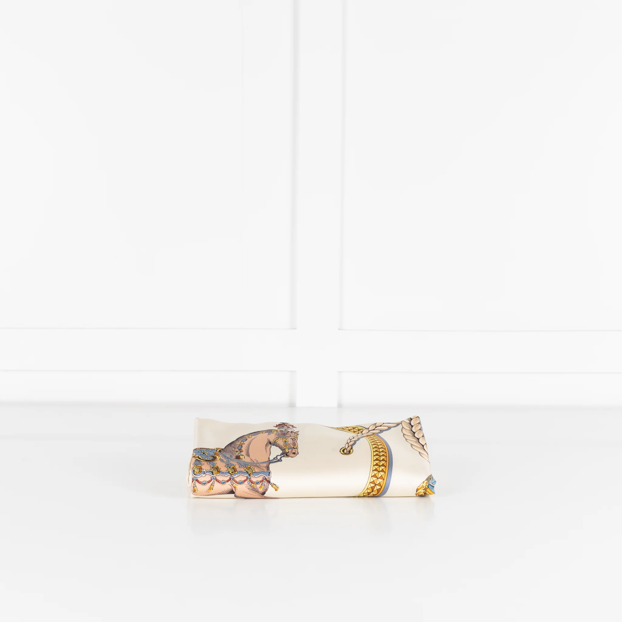 Hermes Cream Silk Apparat Forever Scarf - Image 2